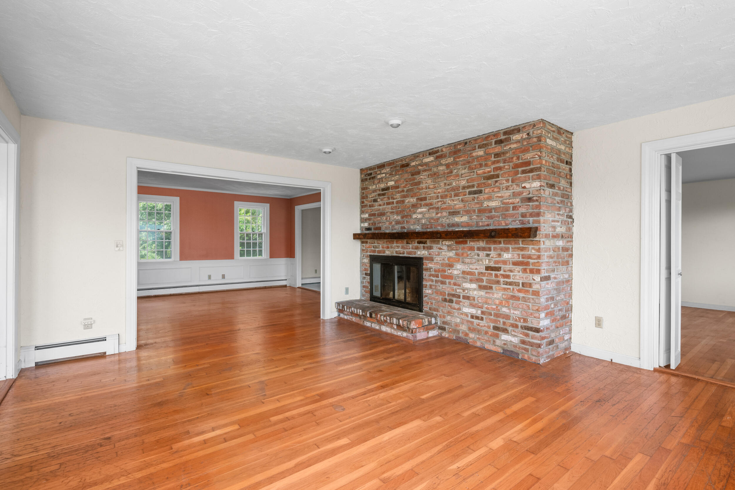93 Harris Meadow Lane
