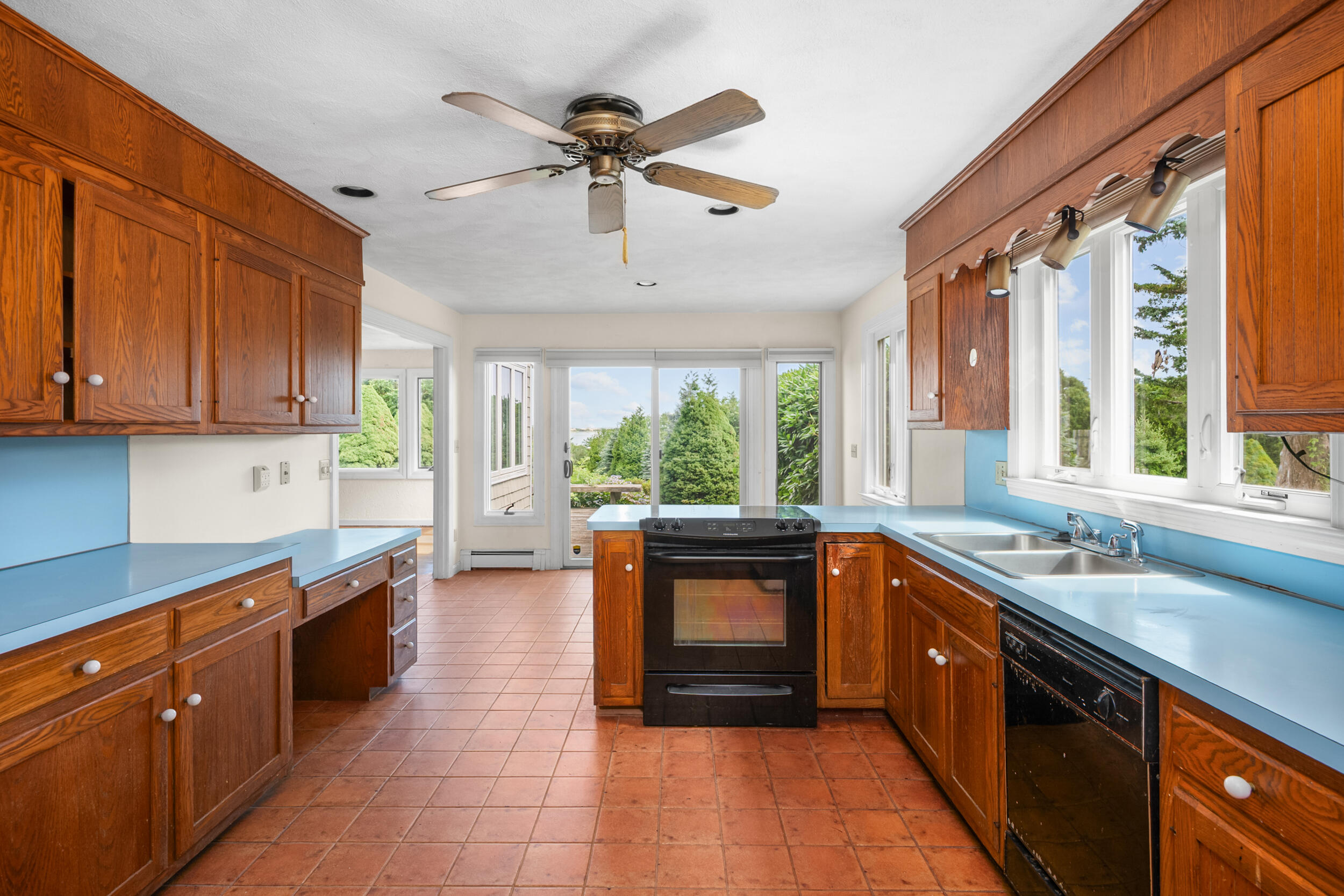 93 Harris Meadow Lane