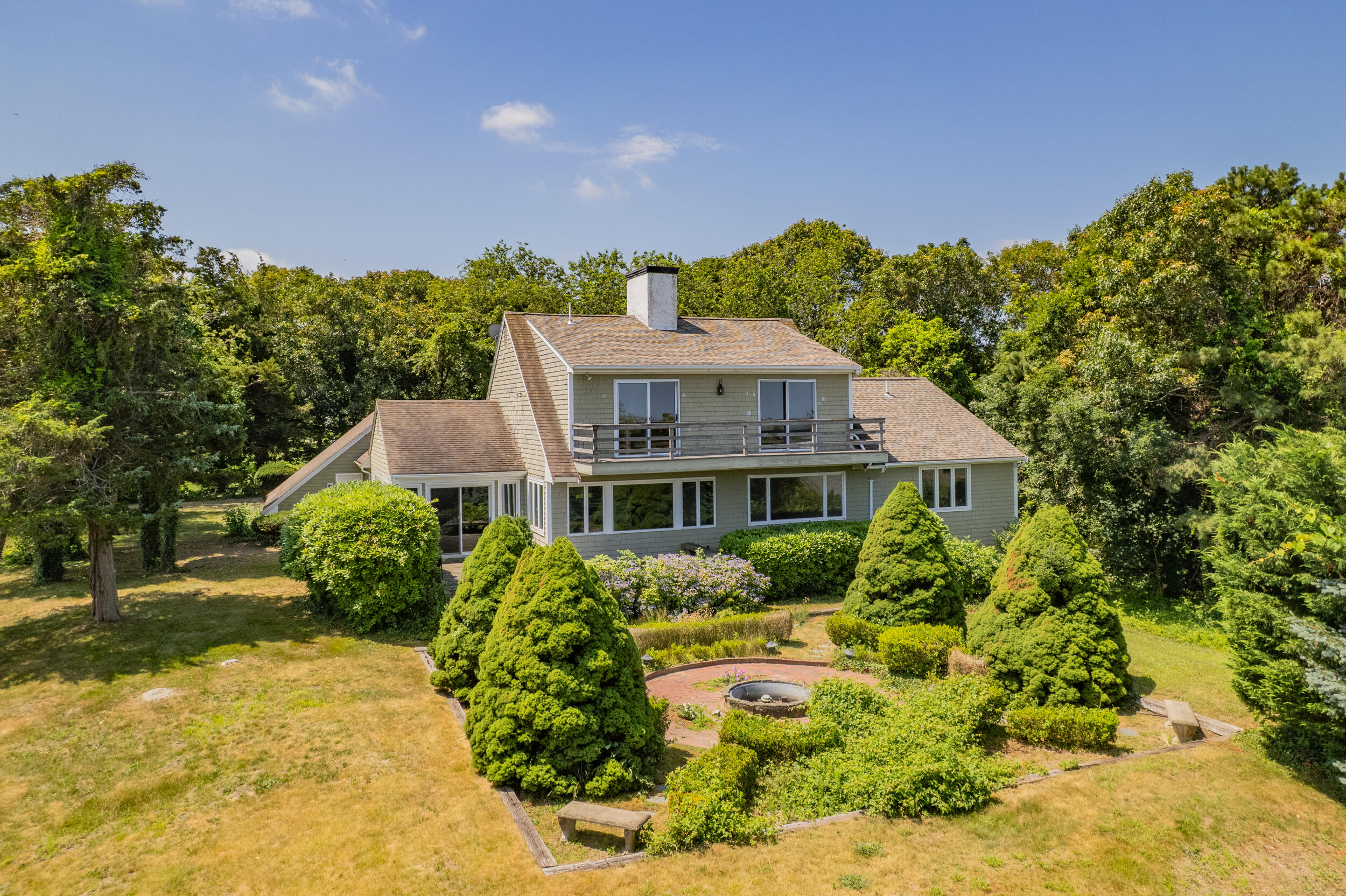 93 Harris Meadow Lane