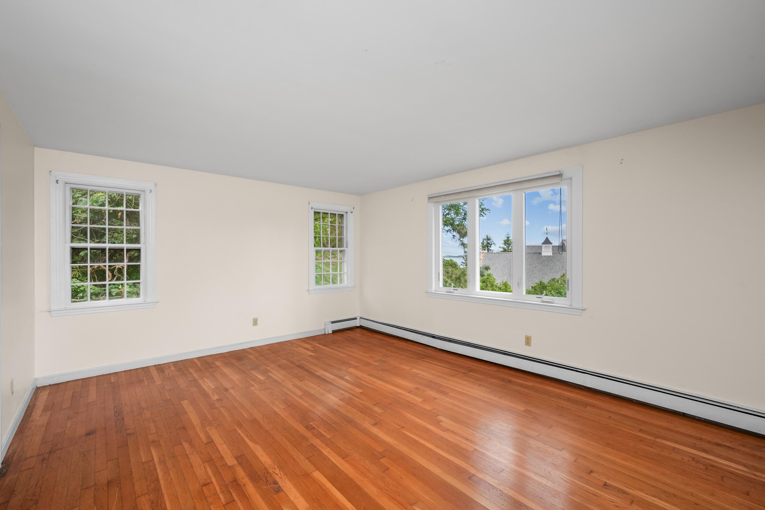 93 Harris Meadow Lane