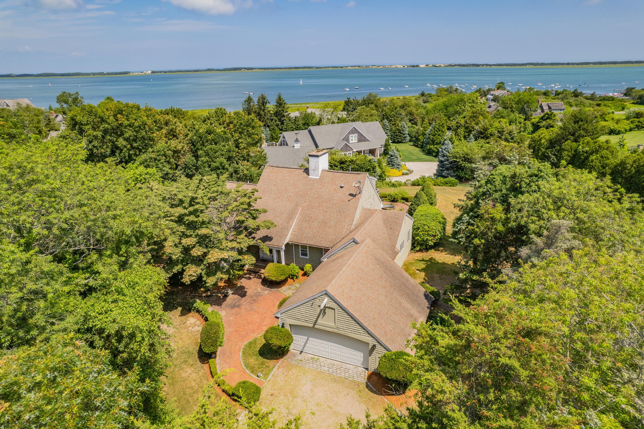93 Harris Meadow Lane
