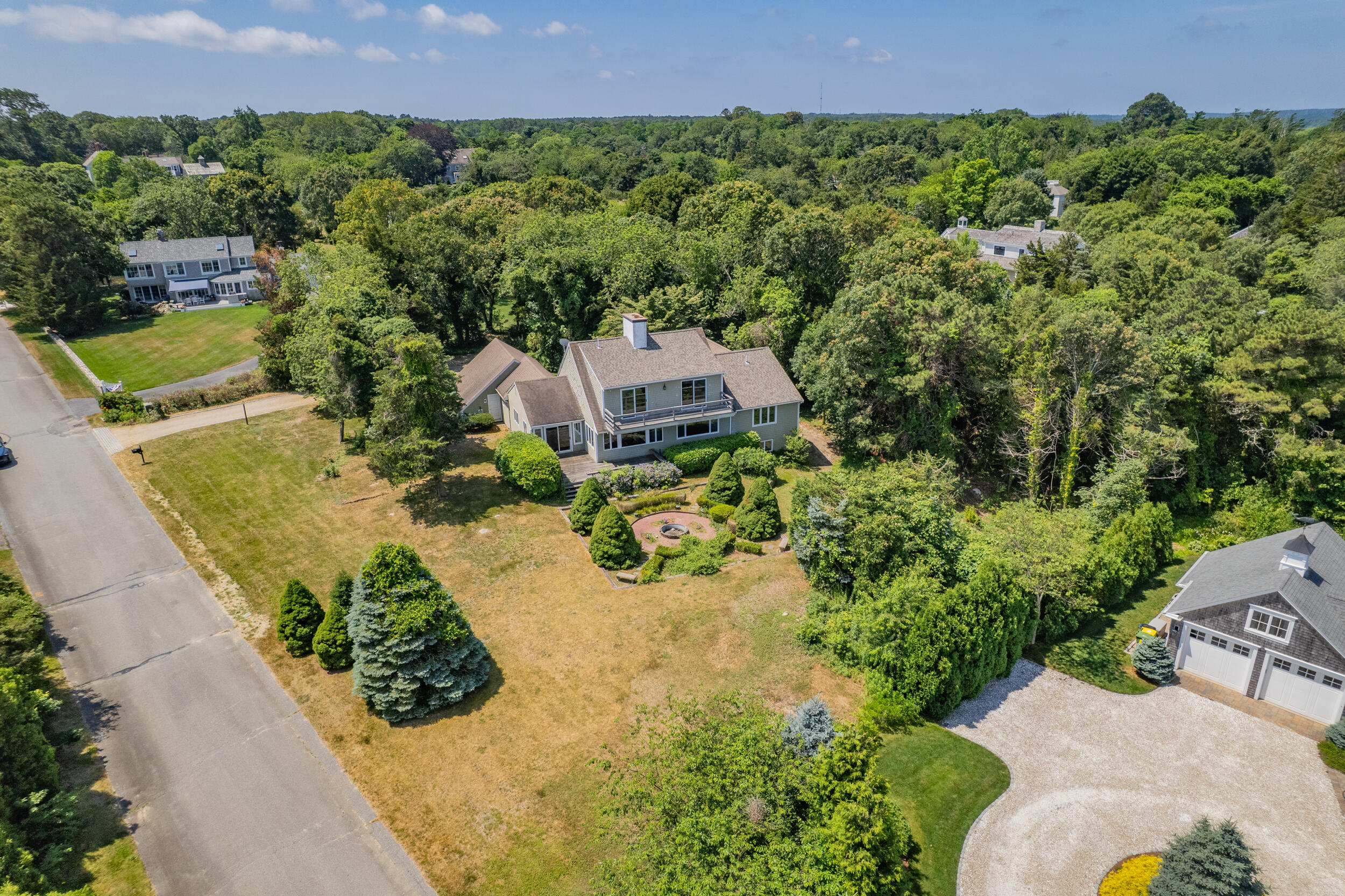 93 Harris Meadow Lane