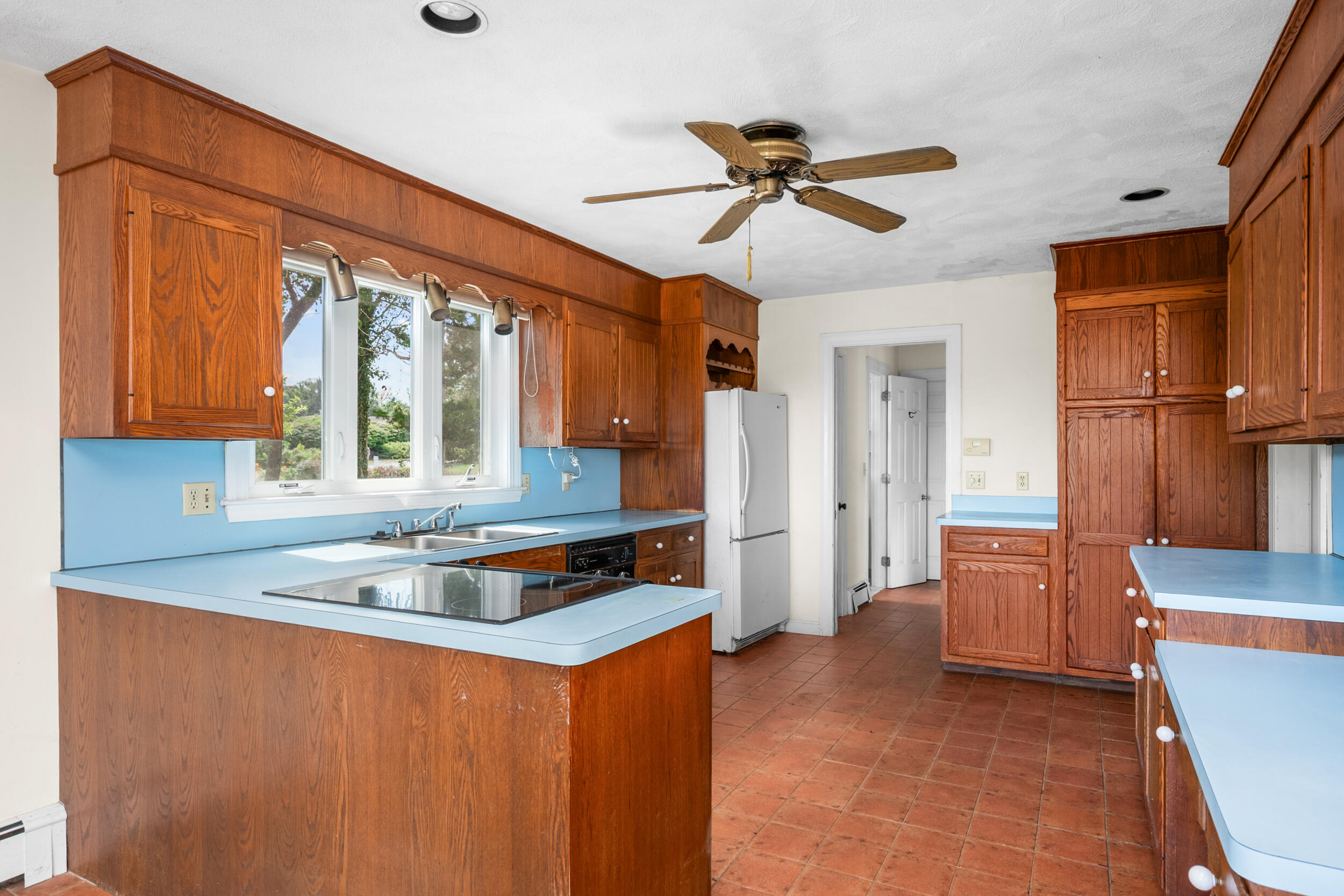 93 Harris Meadow Lane