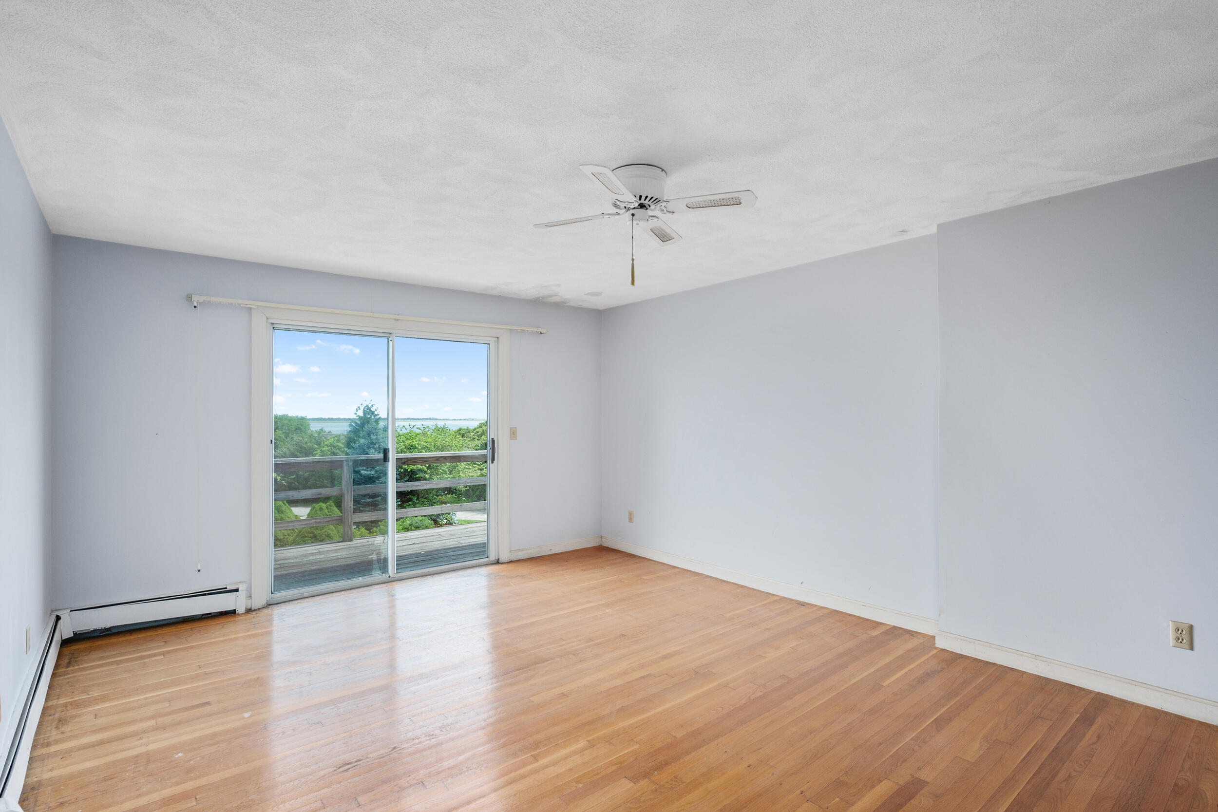 93 Harris Meadow Lane