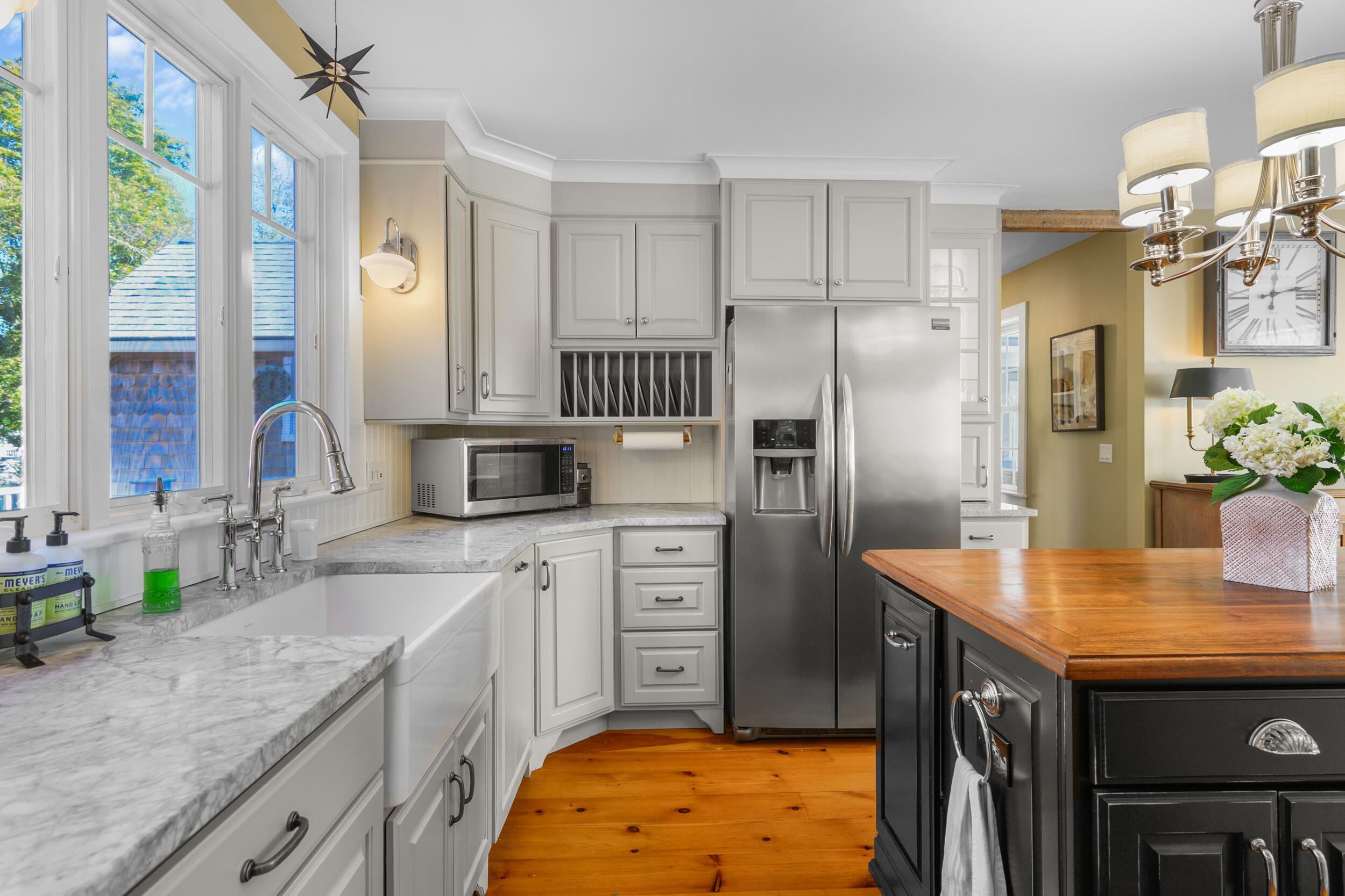2070 Main Street, West Barnstable
