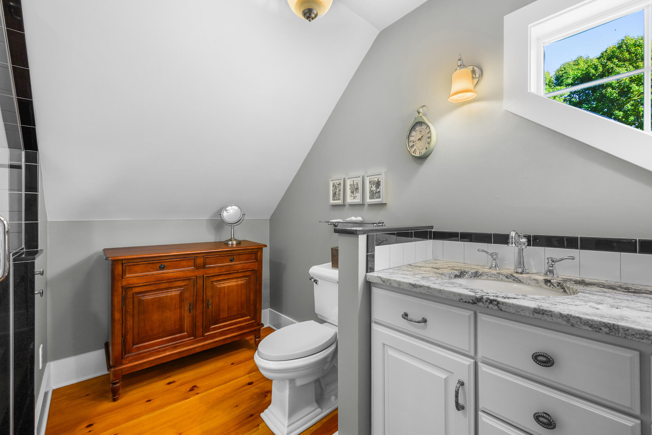 2070 Main Street, West Barnstable