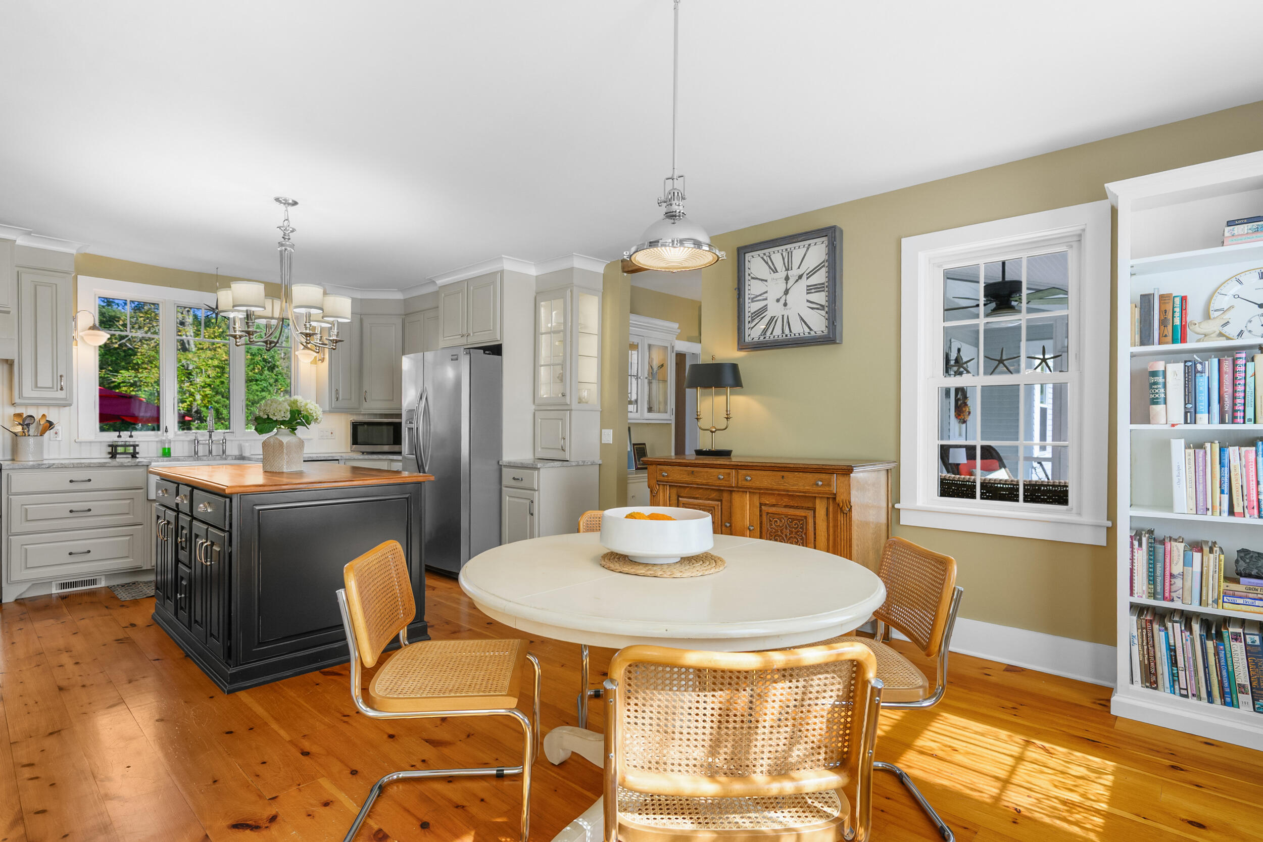 2070 Main Street, West Barnstable