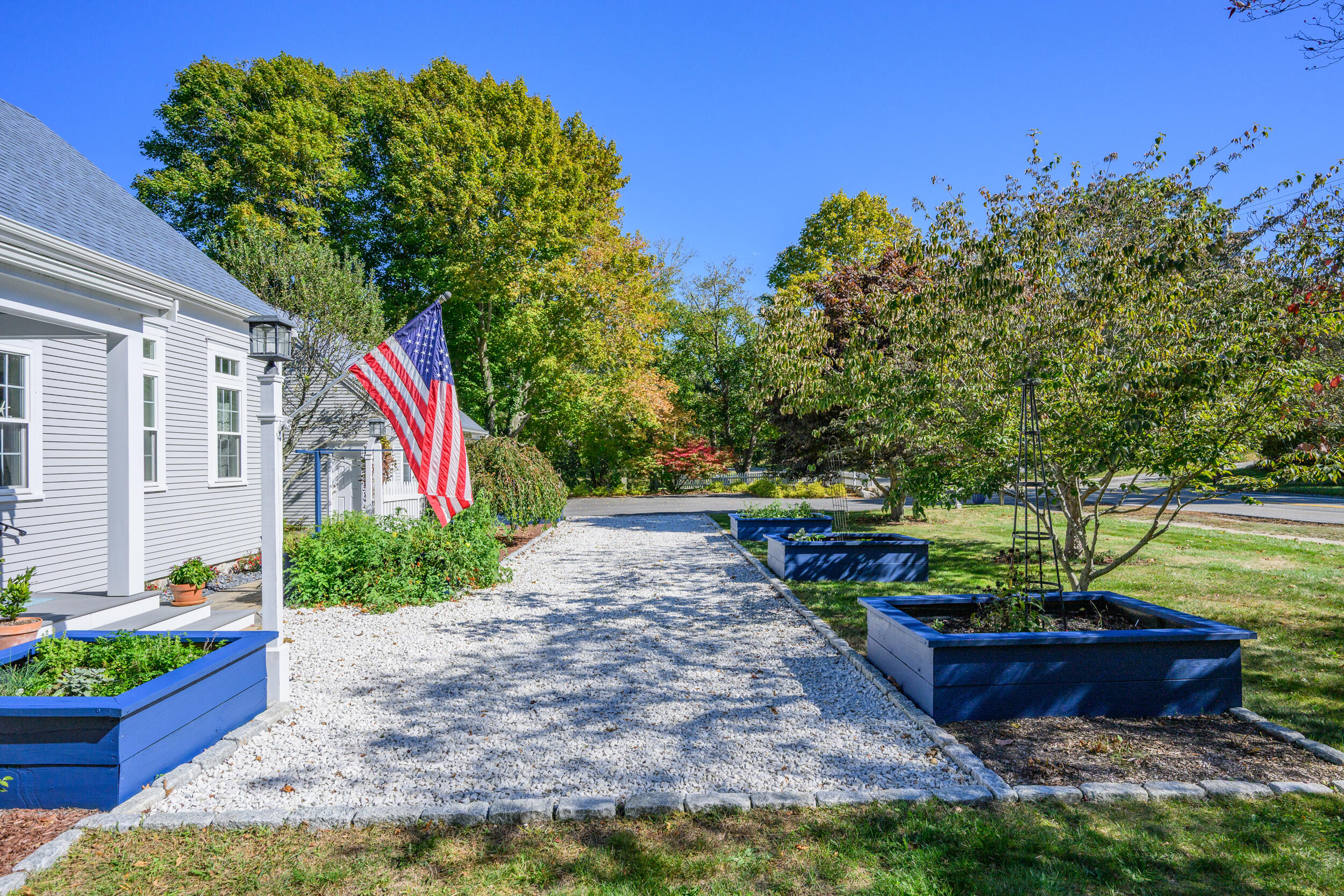 2070 Main Street, West Barnstable