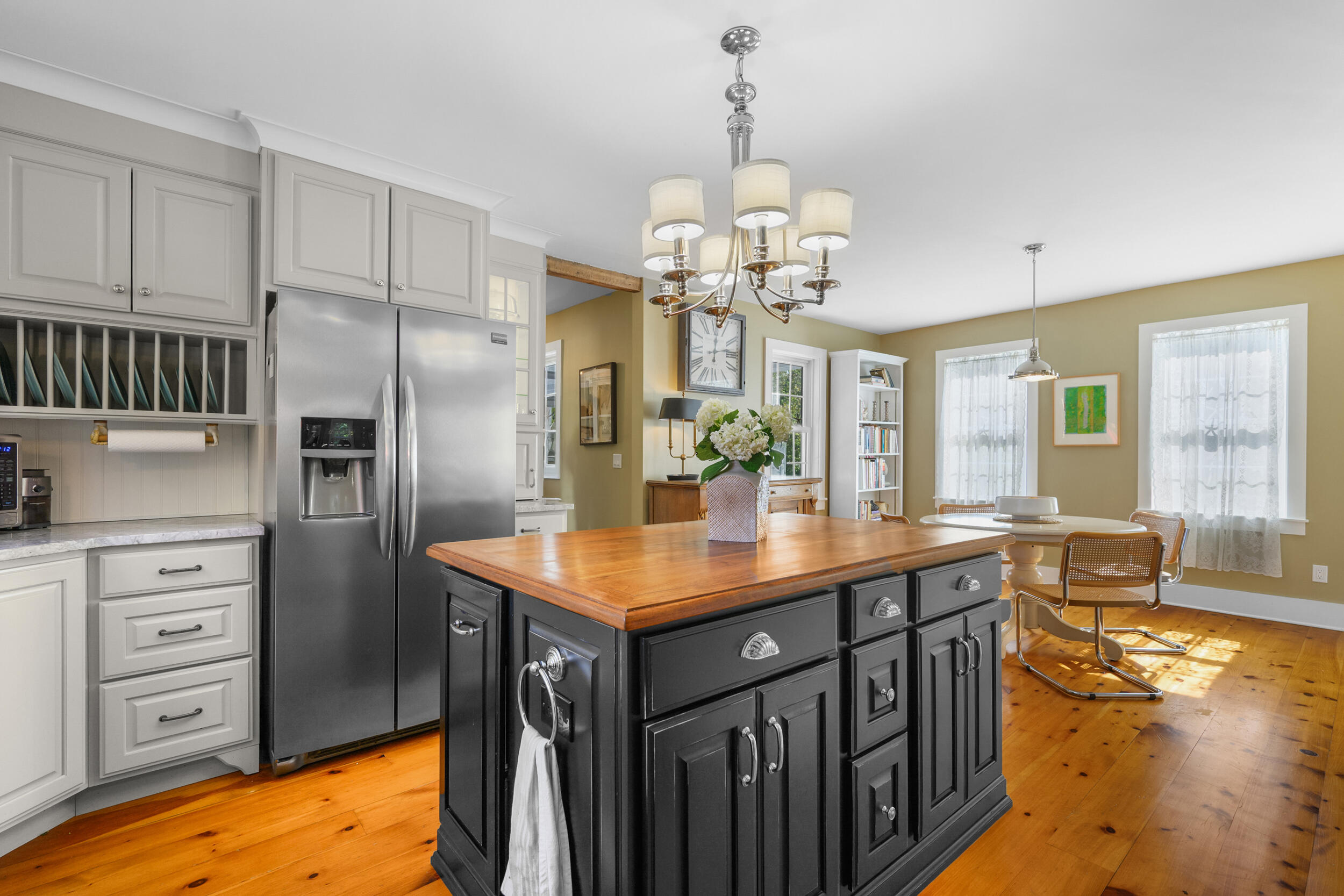 2070 Main Street, West Barnstable