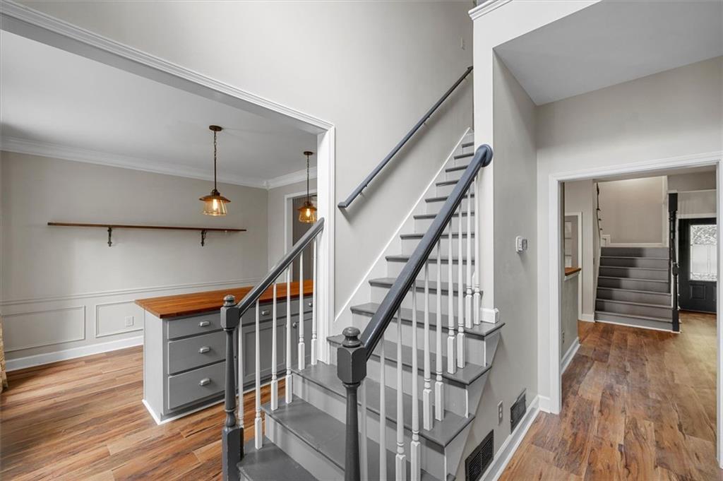 388 Argonne Court NW