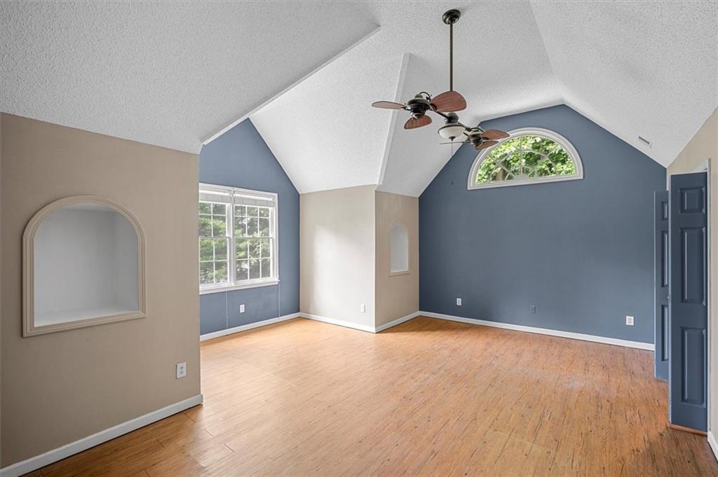 388 Argonne Court NW