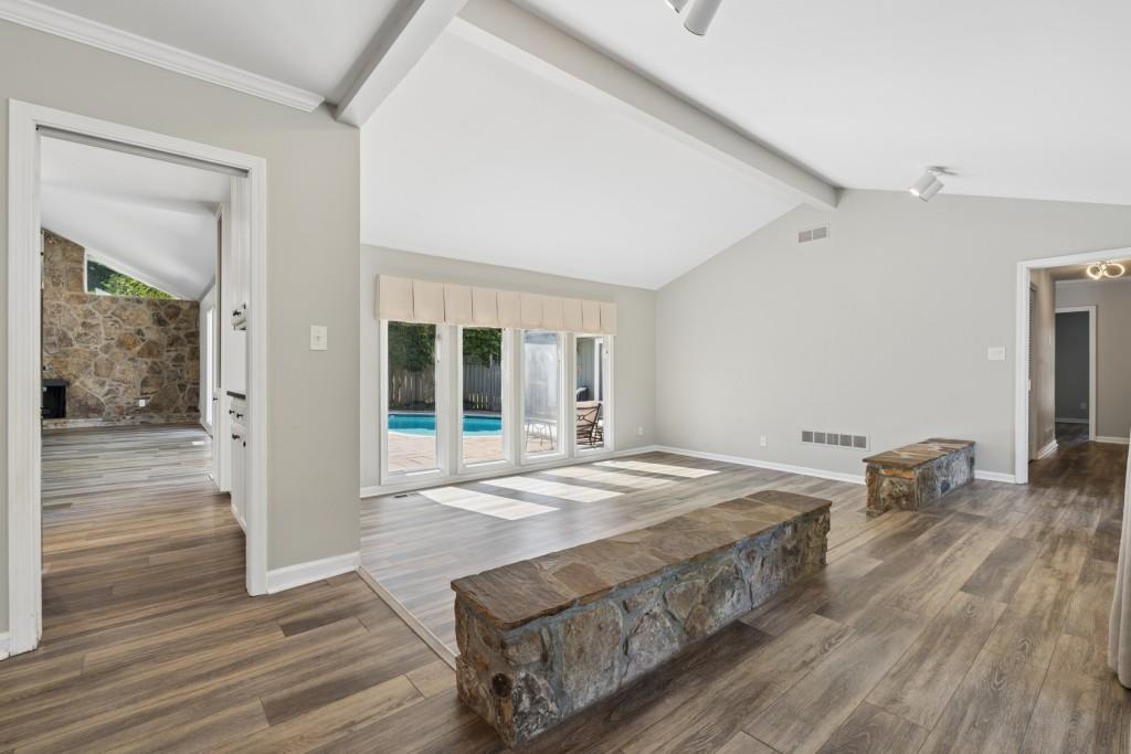746 Hillwood Drive