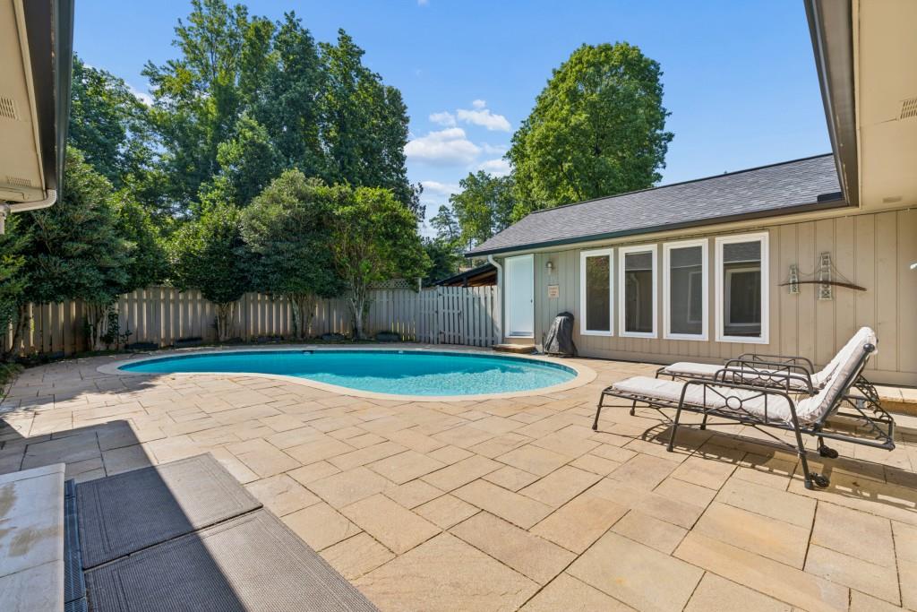 746 Hillwood Drive