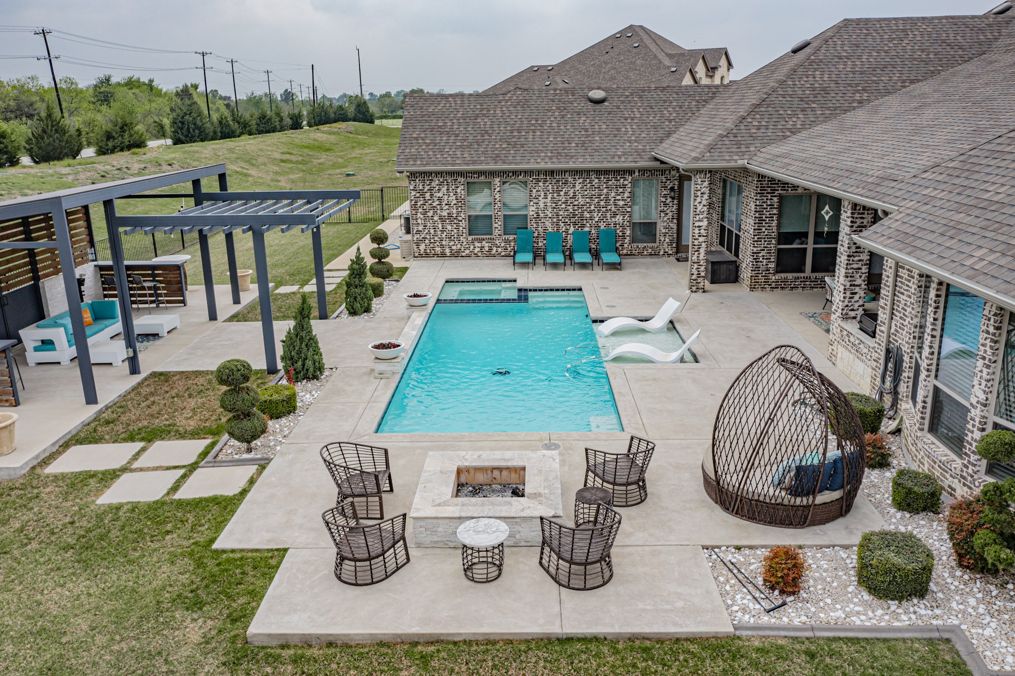 4408 Aiken Trail