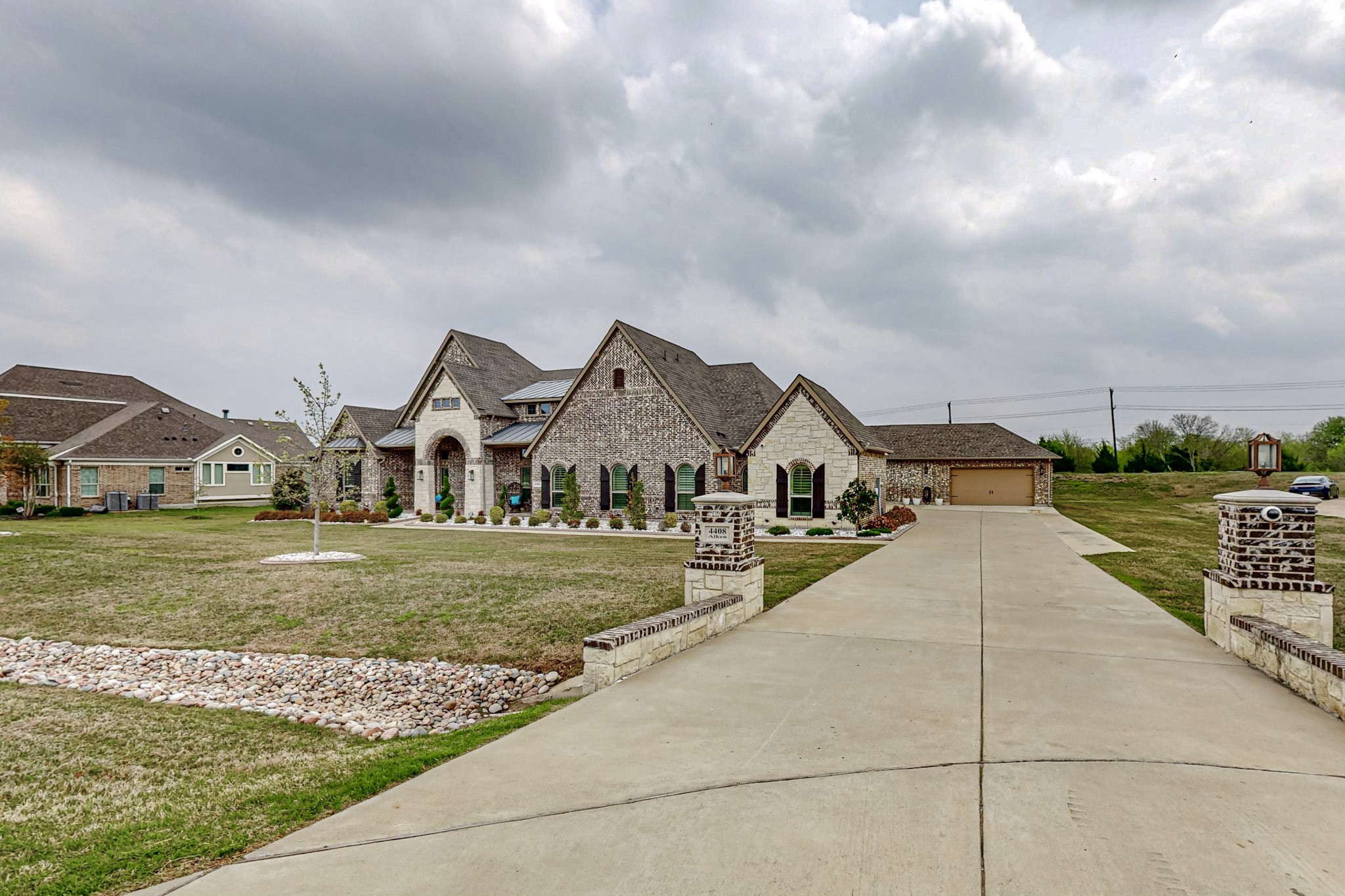 4408 Aiken Trail