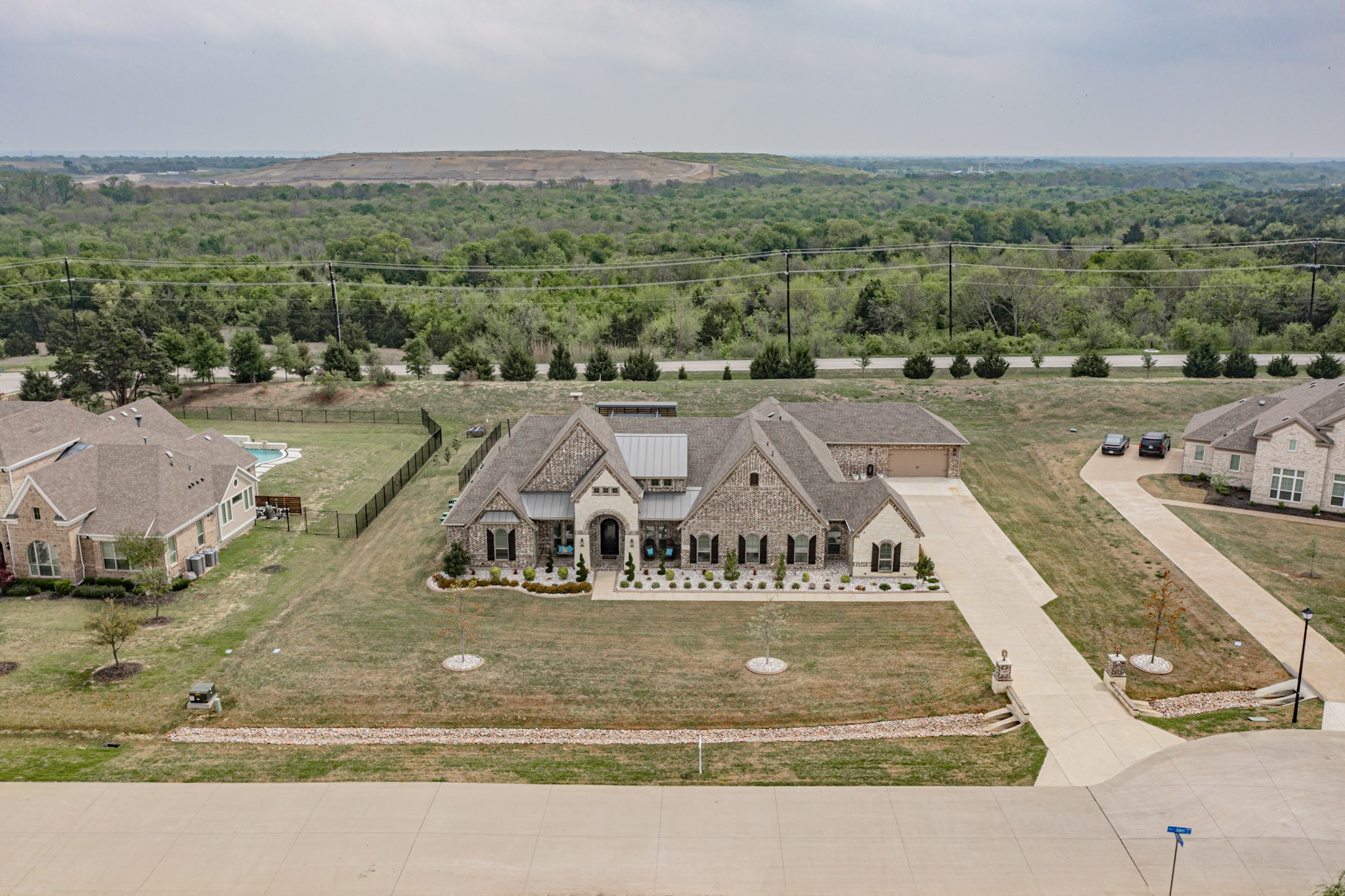 4408 Aiken Trail