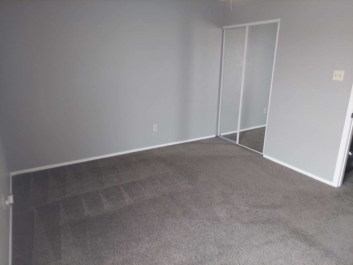 703 Lee Street 3A