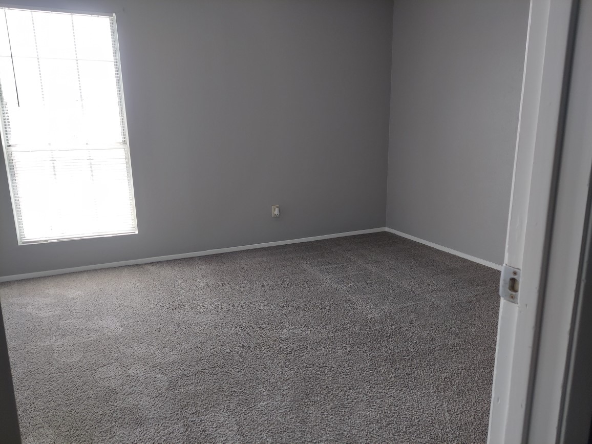 703 Lee Street 3A