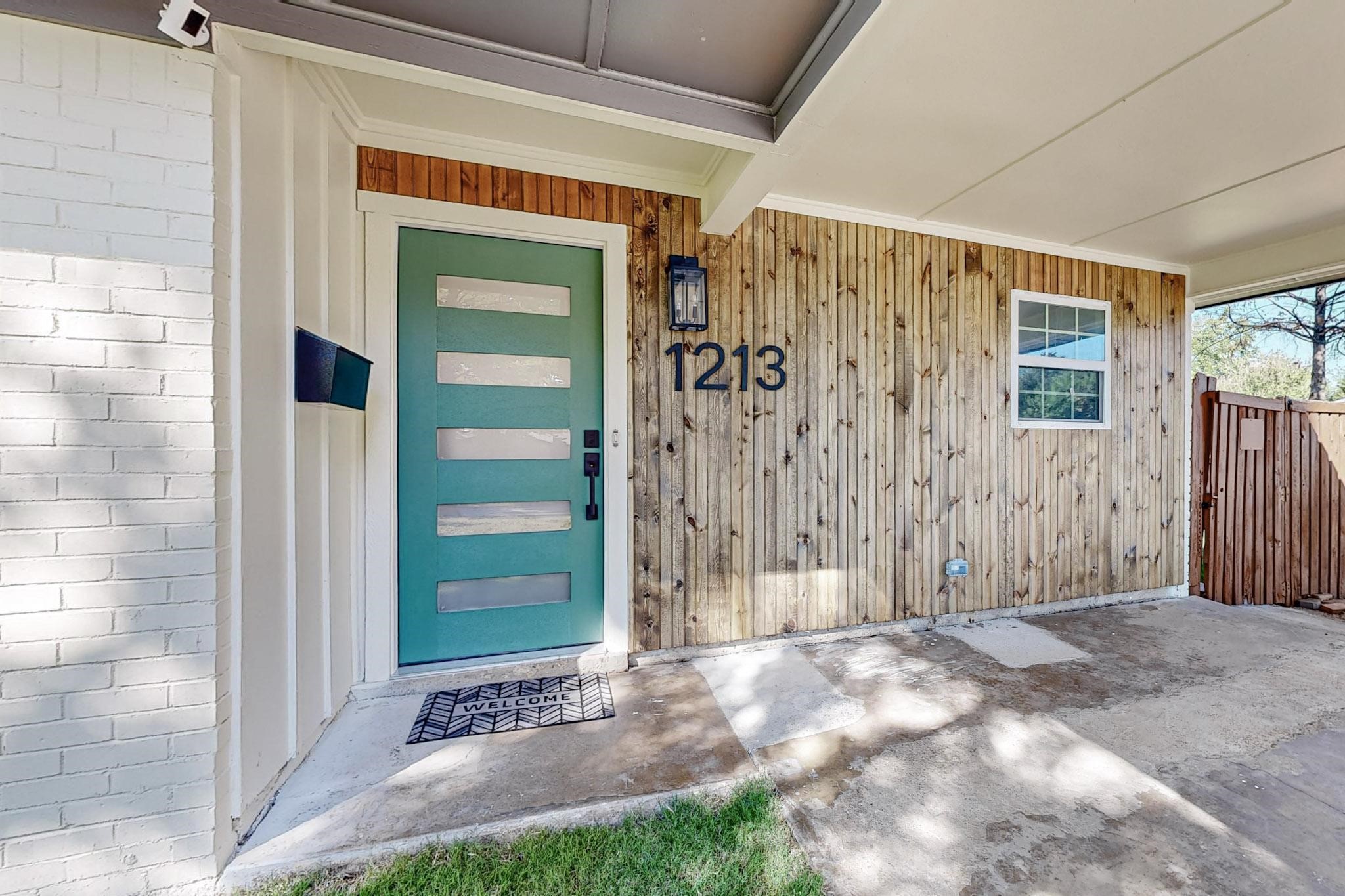 1213 Mohawk Drive