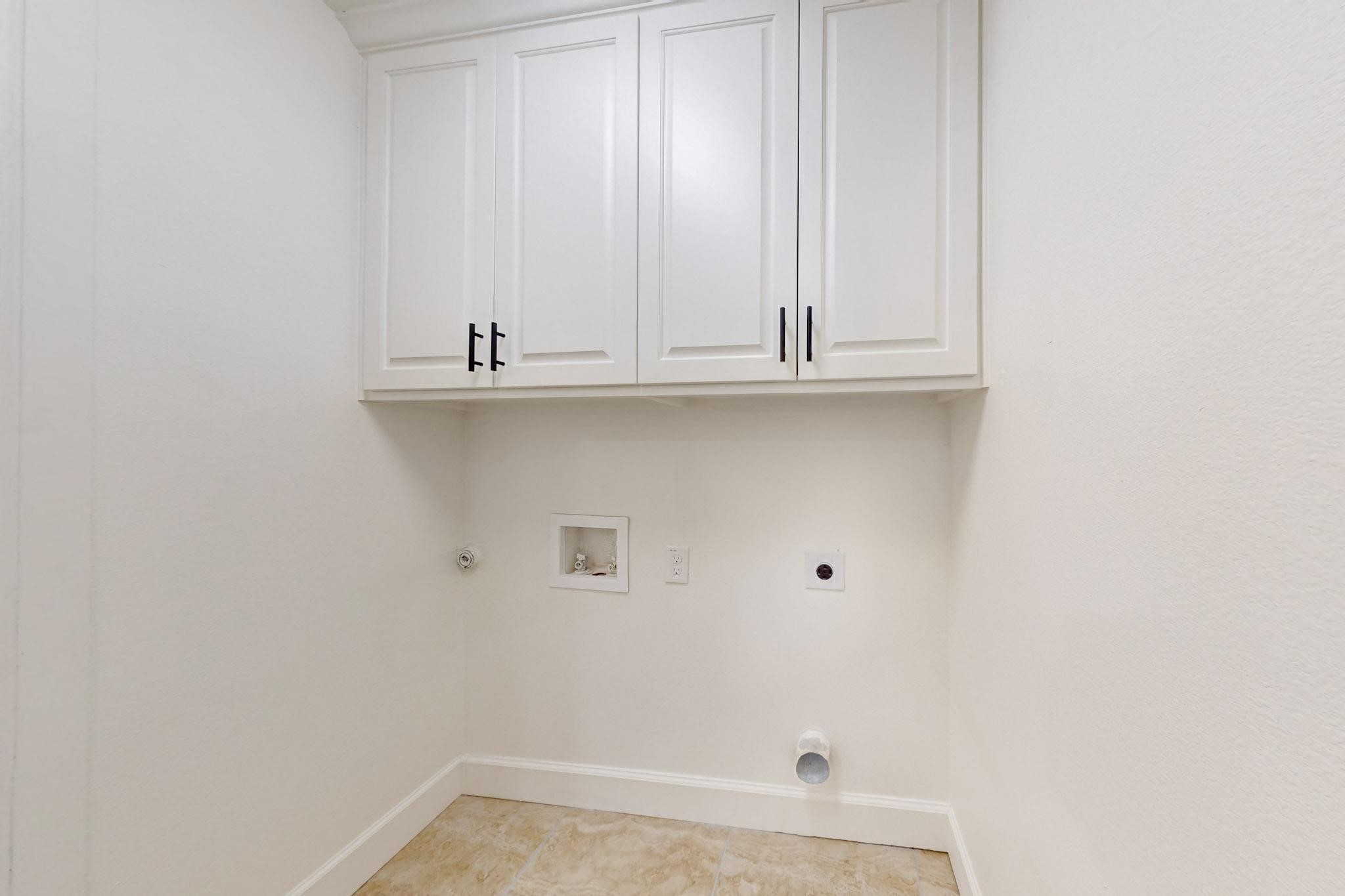 203 W Alamo Street