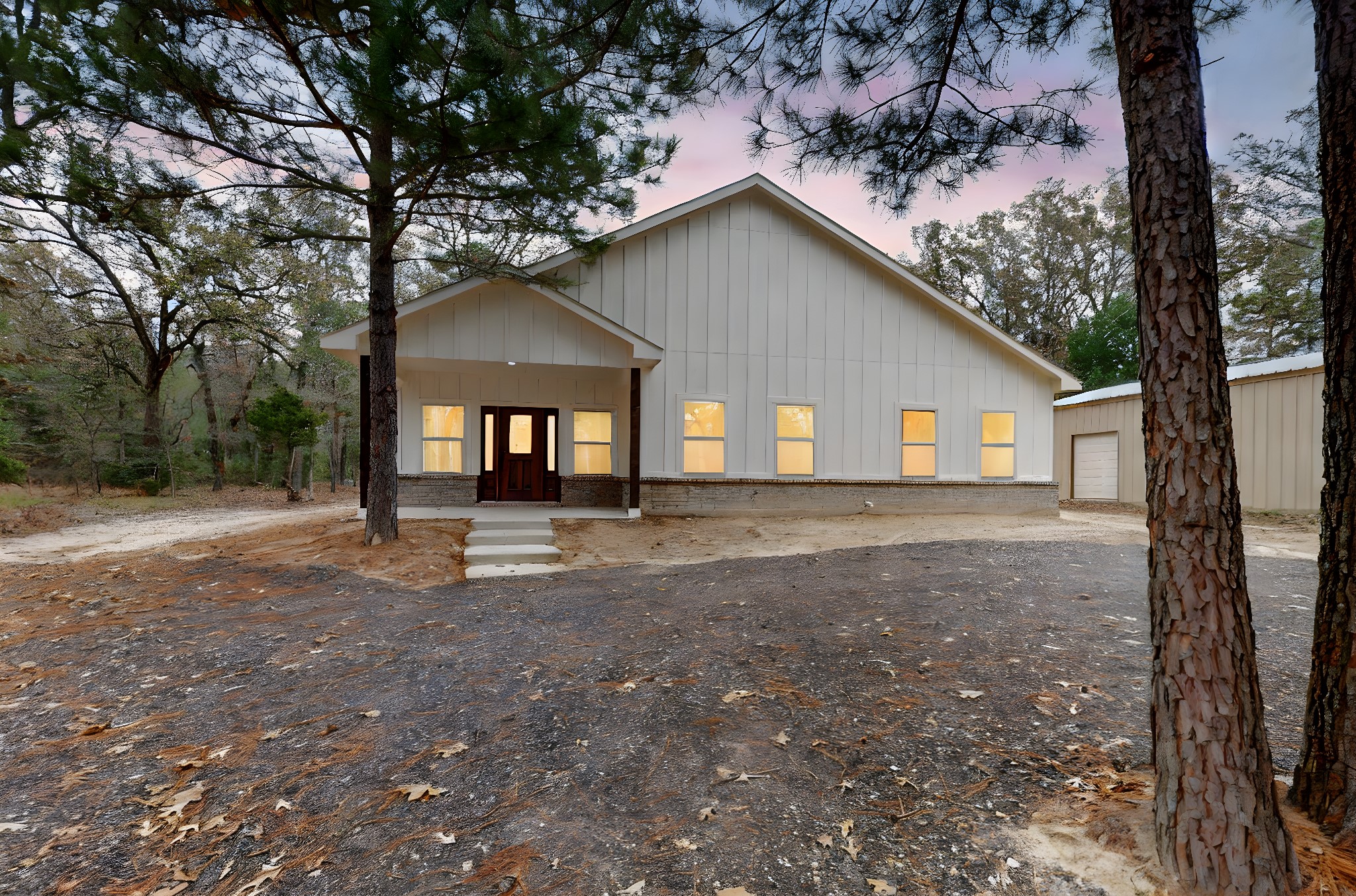 281 County Road 1605