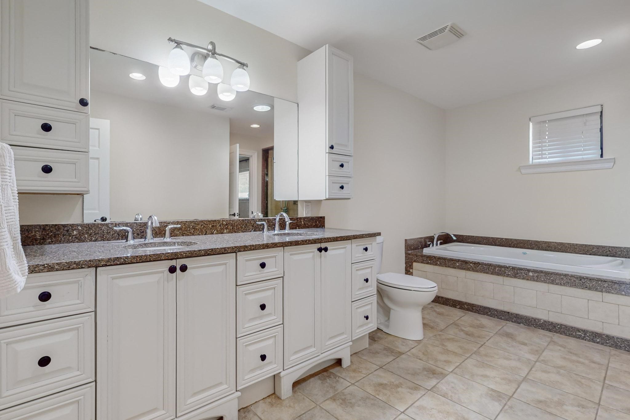 3425 Shady Hollow Lane