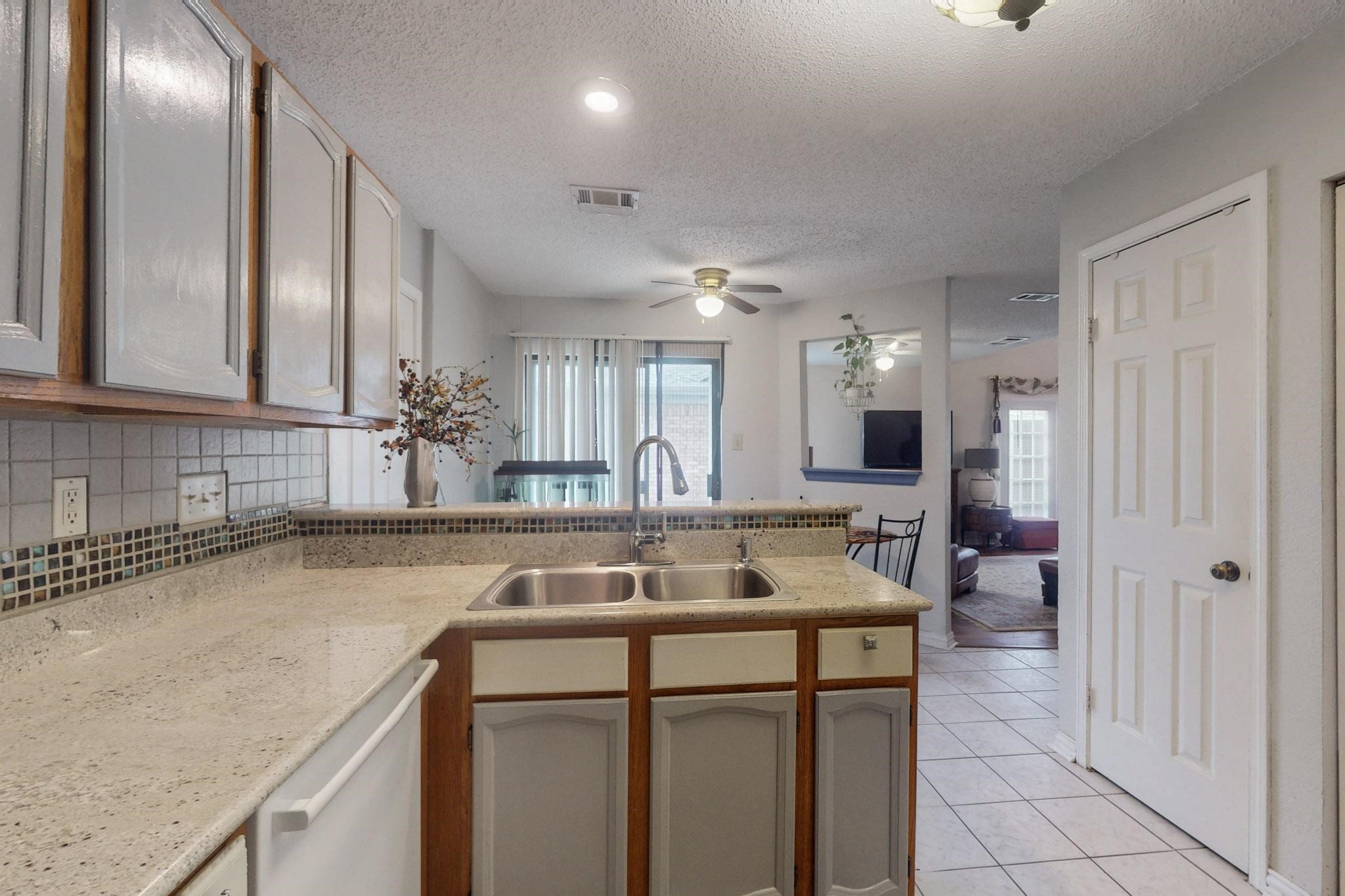 4232 Phoenix Drive
