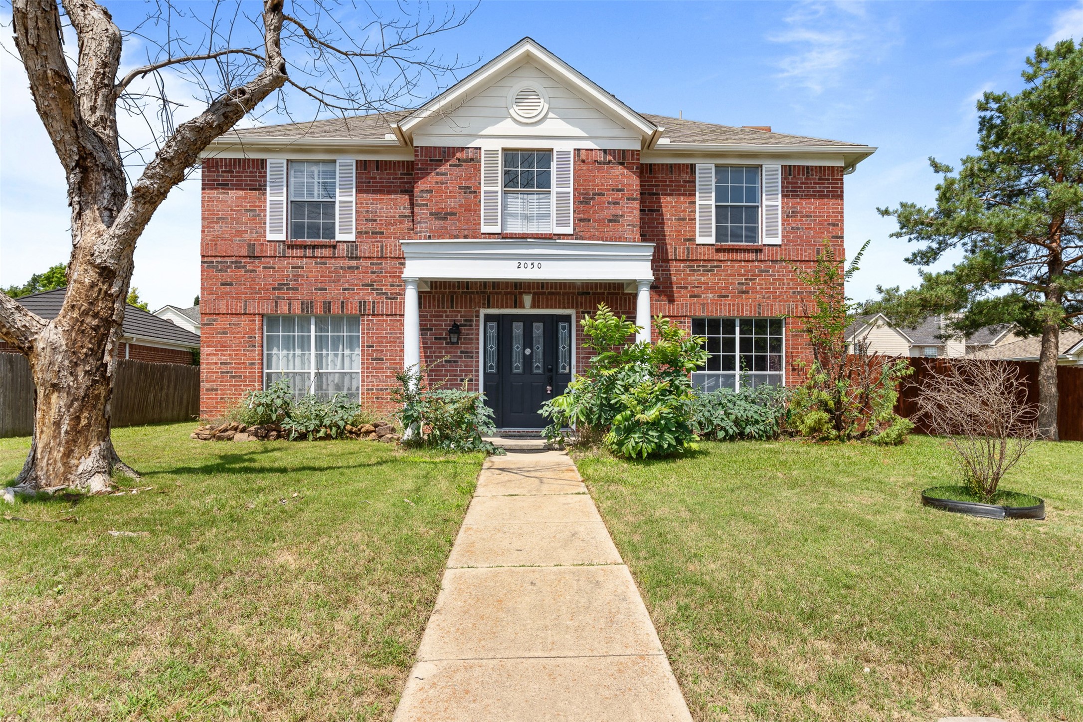 2050 Vista Drive