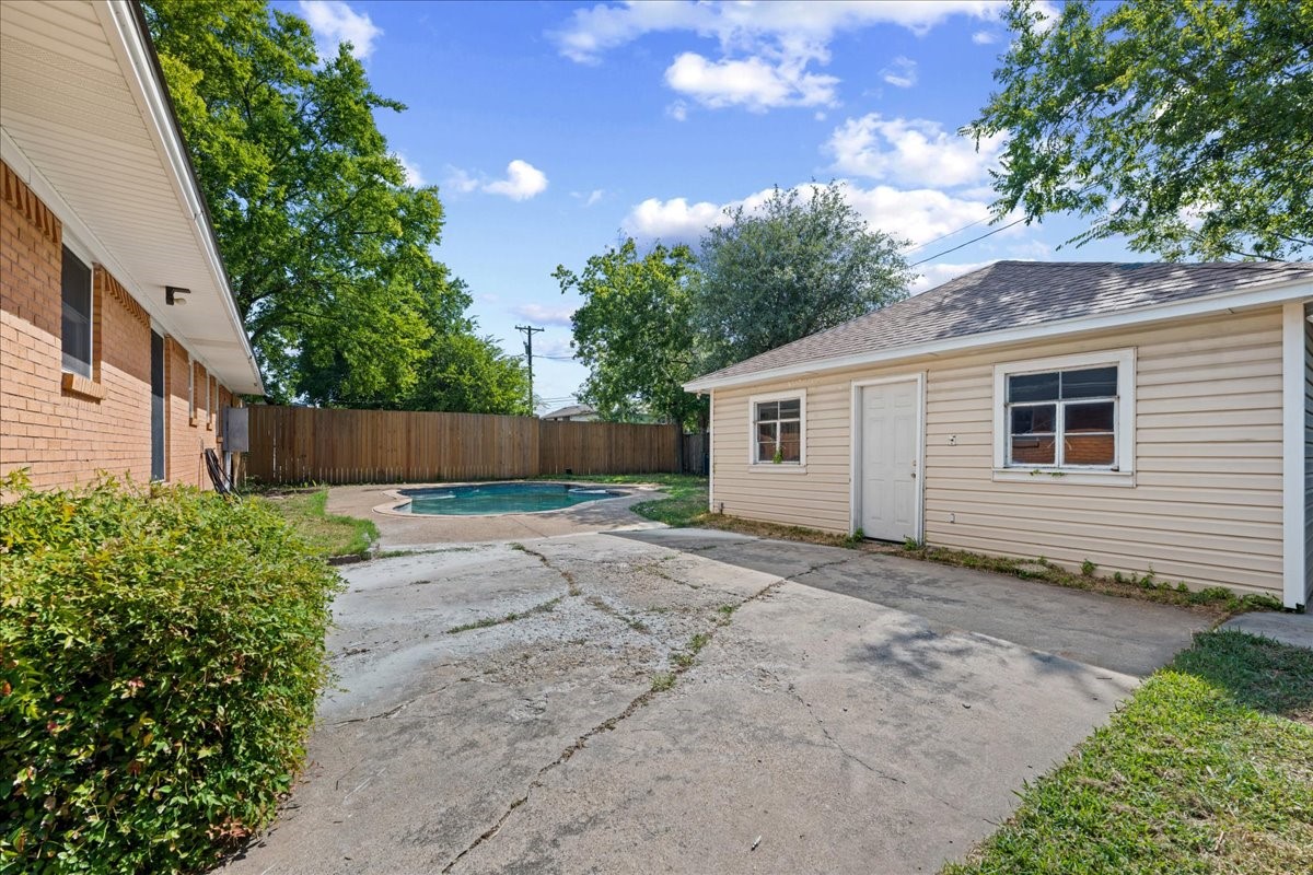 3105 Marydale Road