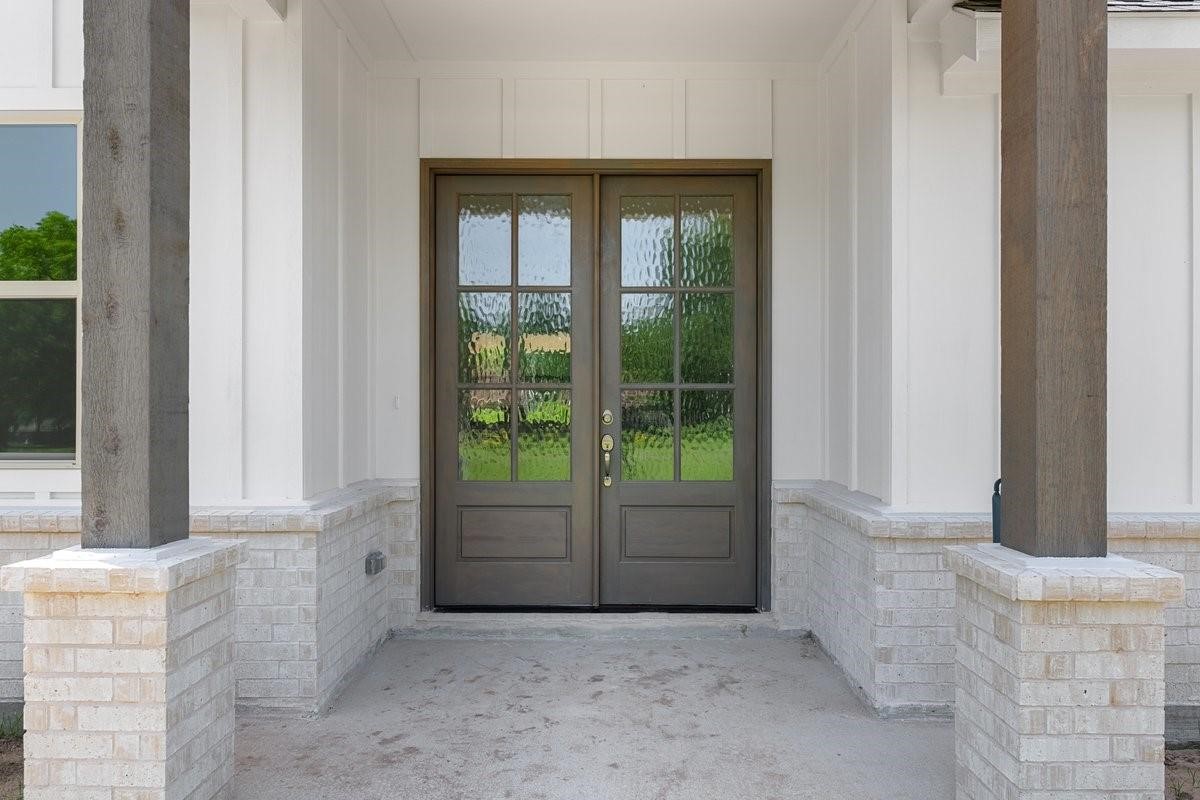180 Nix Drive