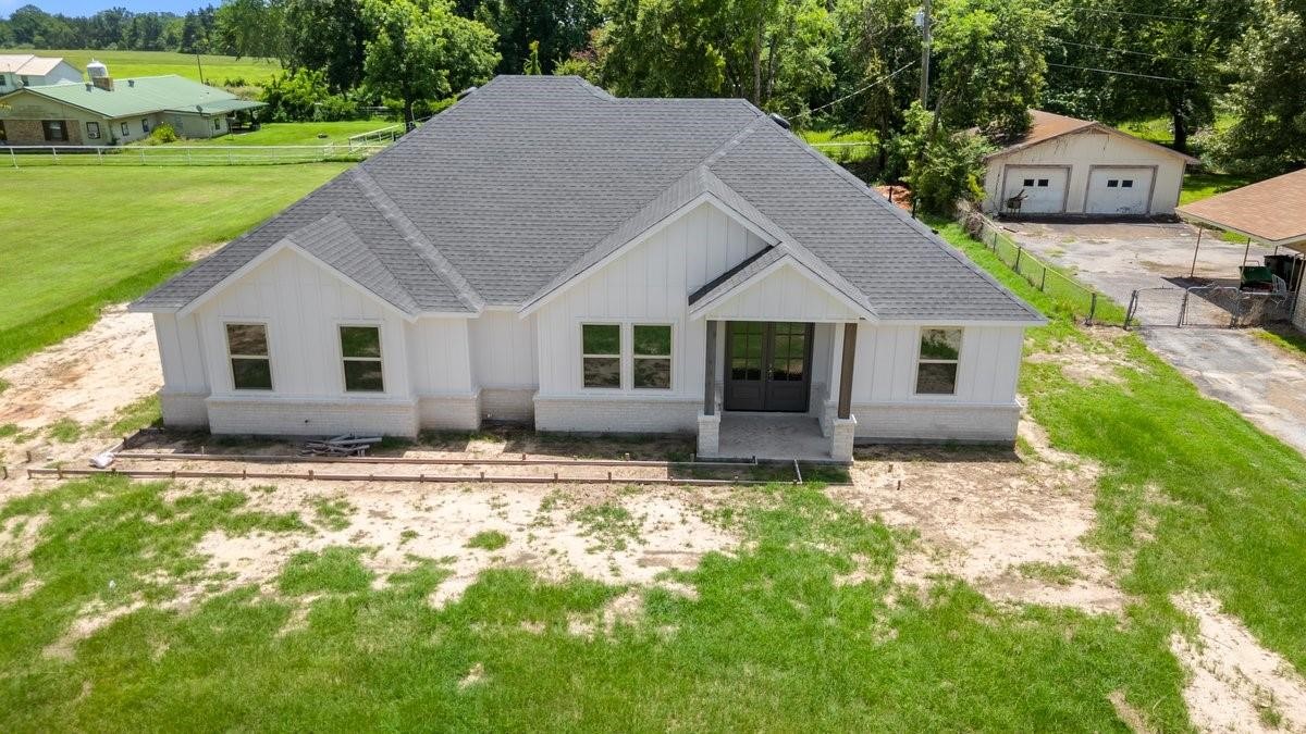 180 Nix Drive