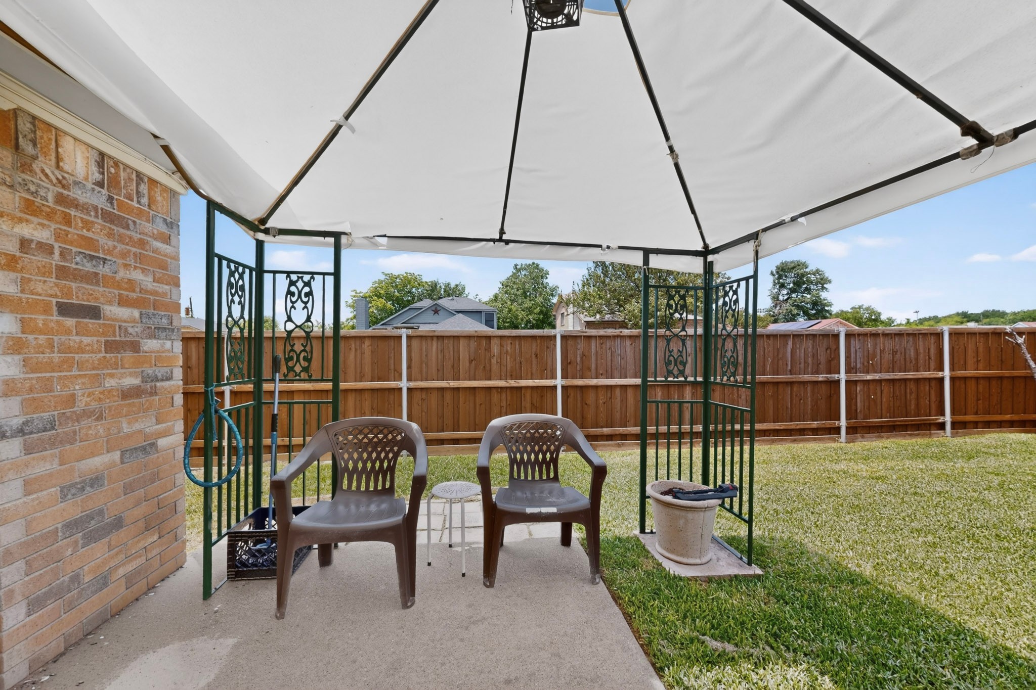 11801 Avery Lane