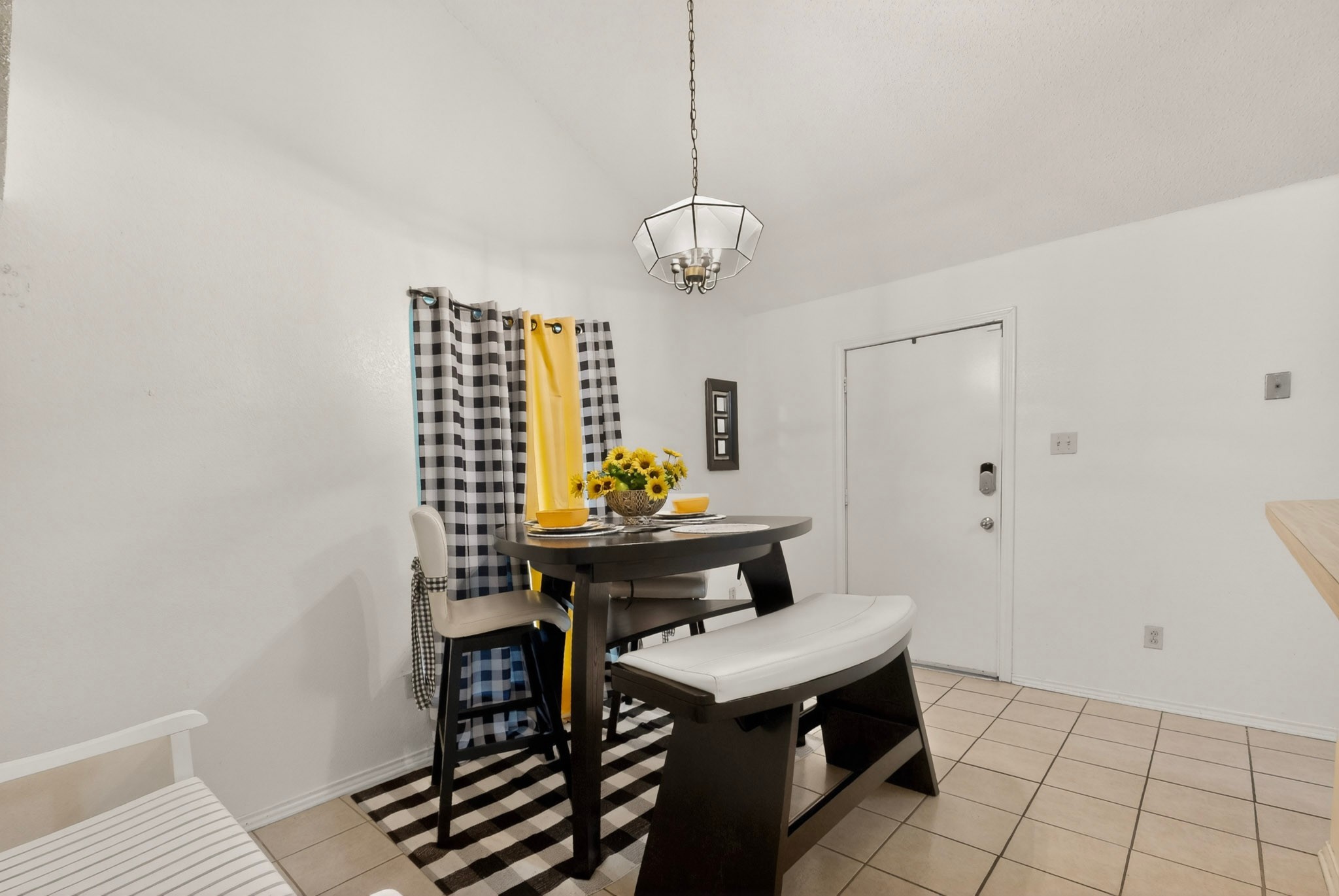 11801 Avery Lane