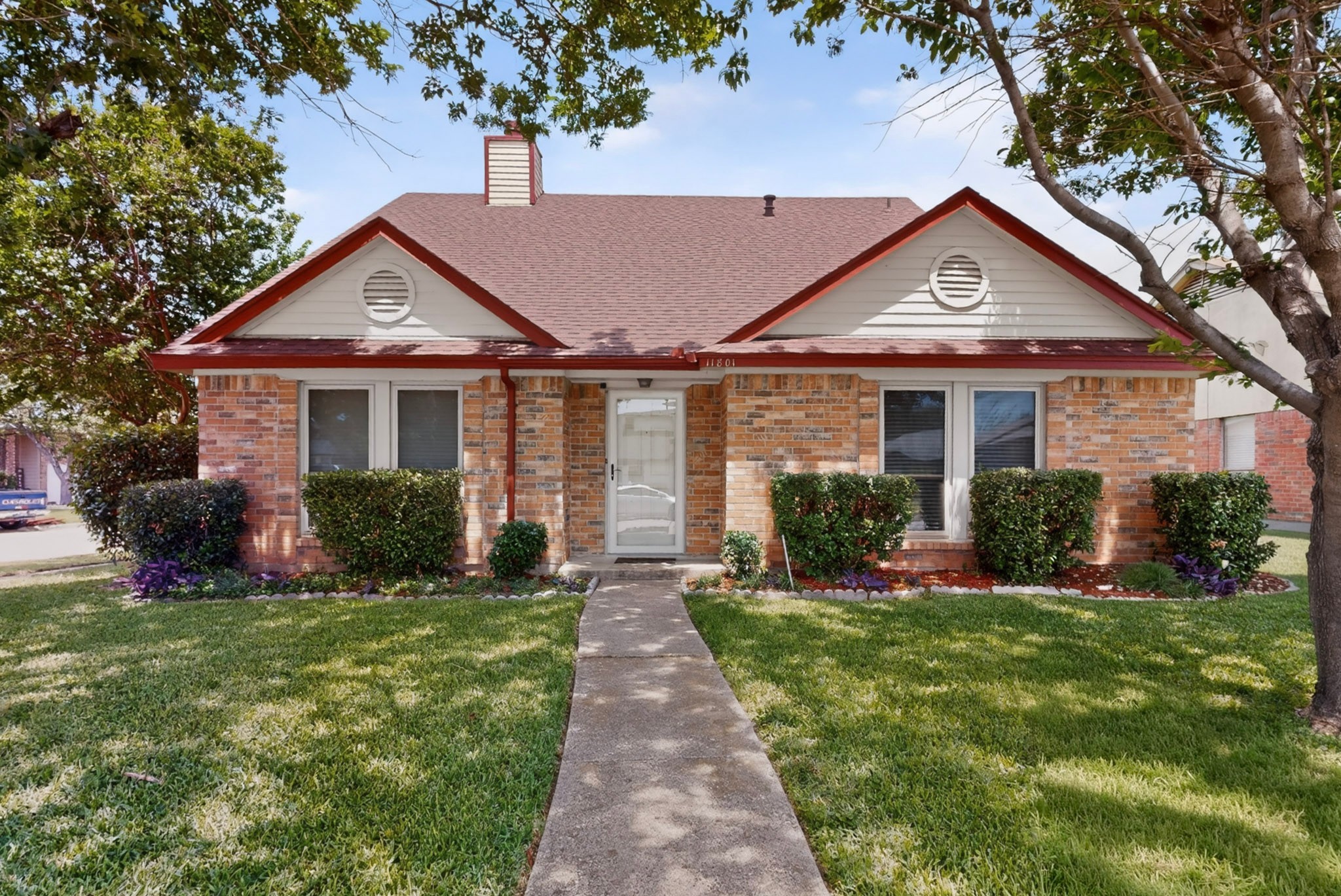 11801 Avery Lane