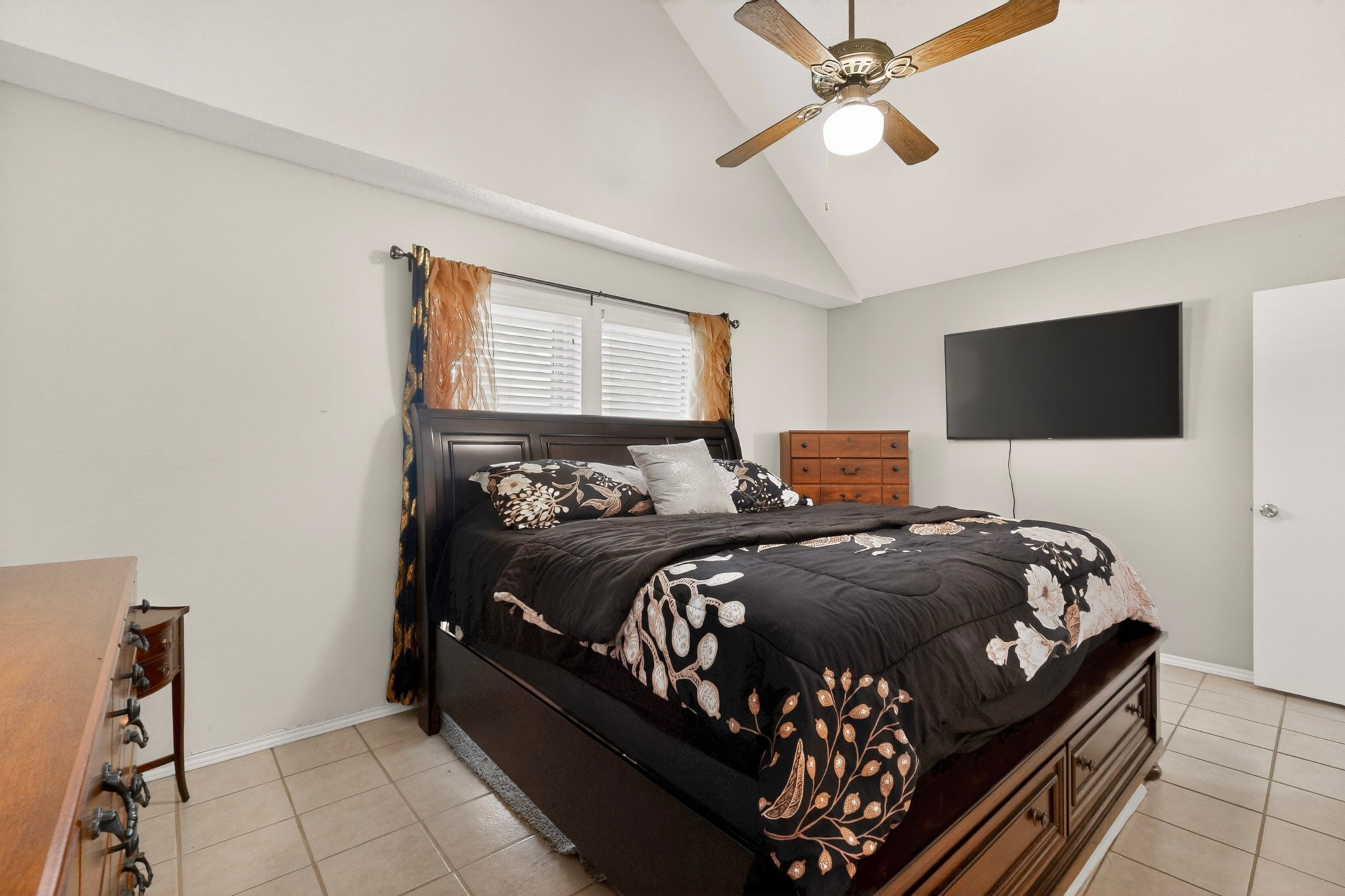 11801 Avery Lane