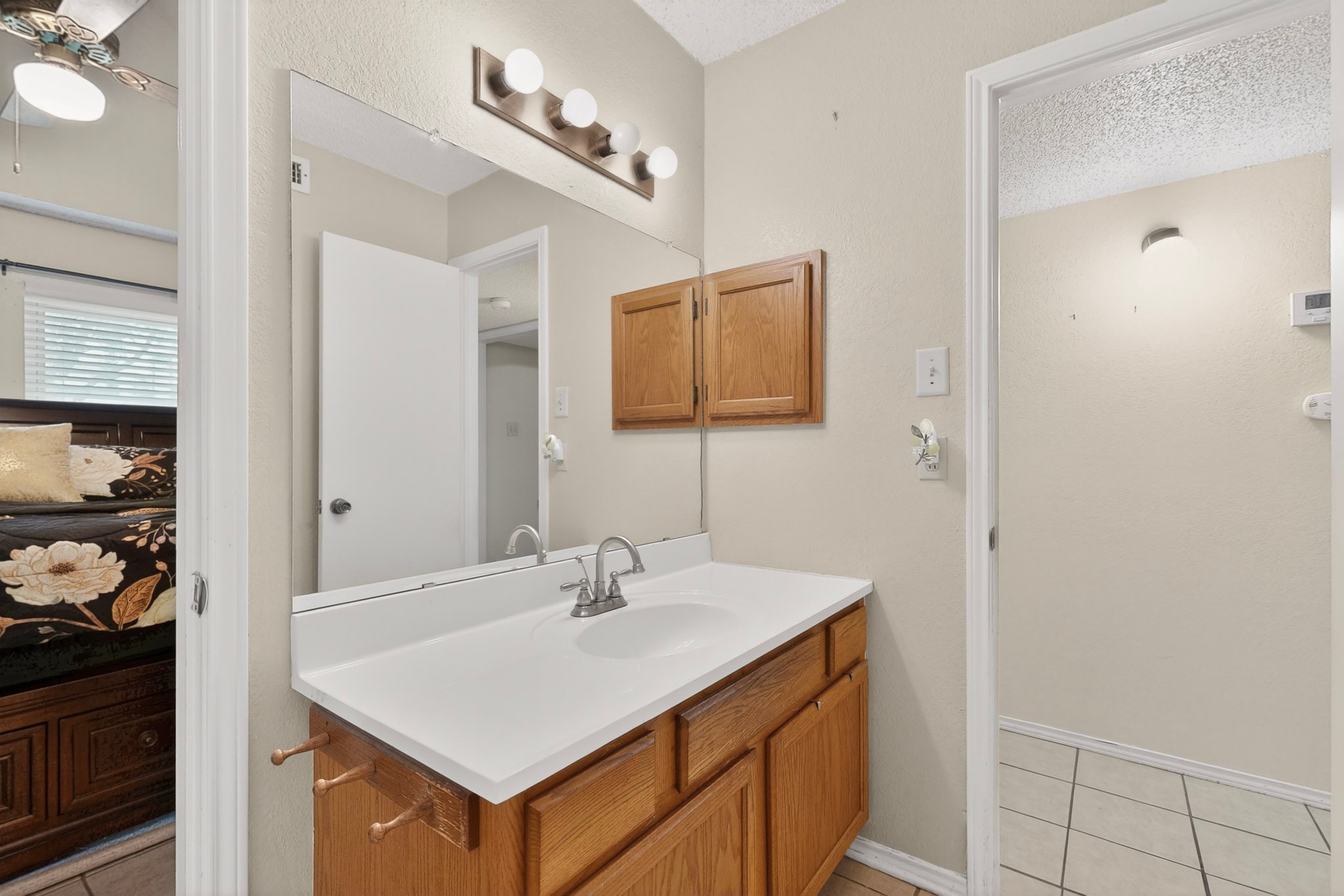 11801 Avery Lane