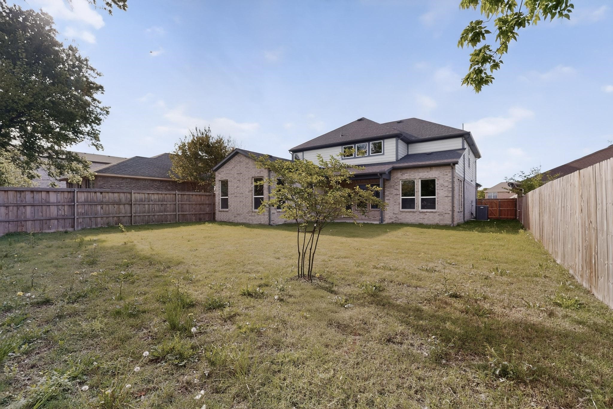 6810 Windward View Drive