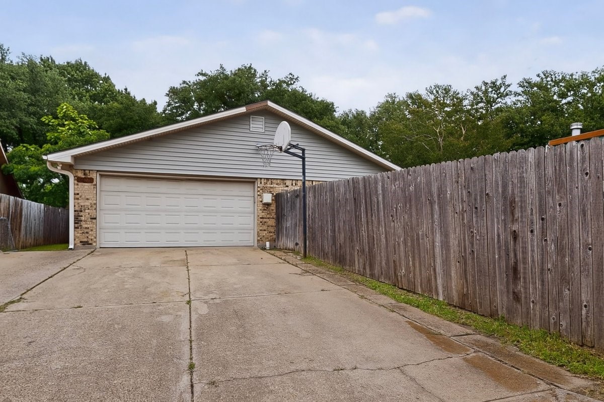 4329 Thicket Drive