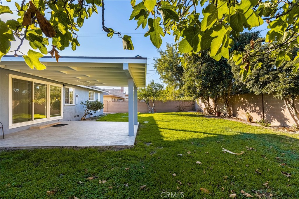 2427 E Normandy Drive