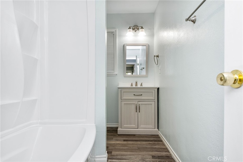 2427 E Normandy Drive