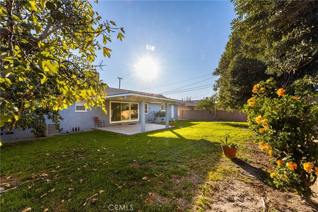 2427 E Normandy Drive