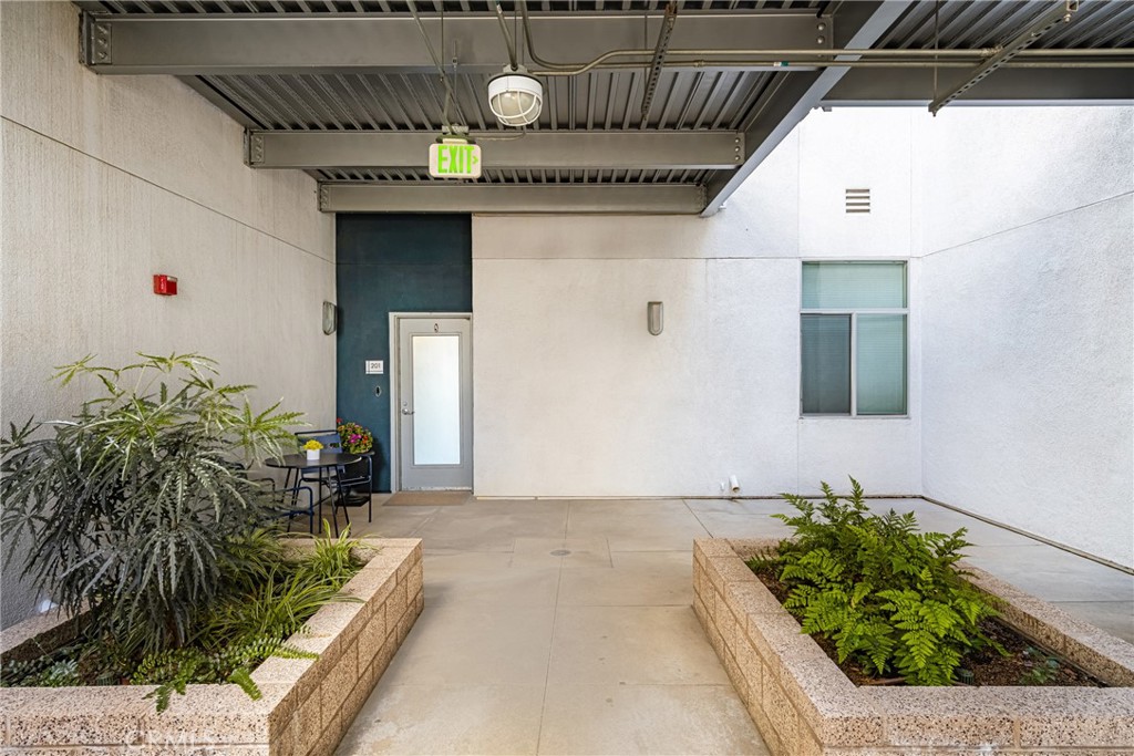 435 W Center Street Promenade 201