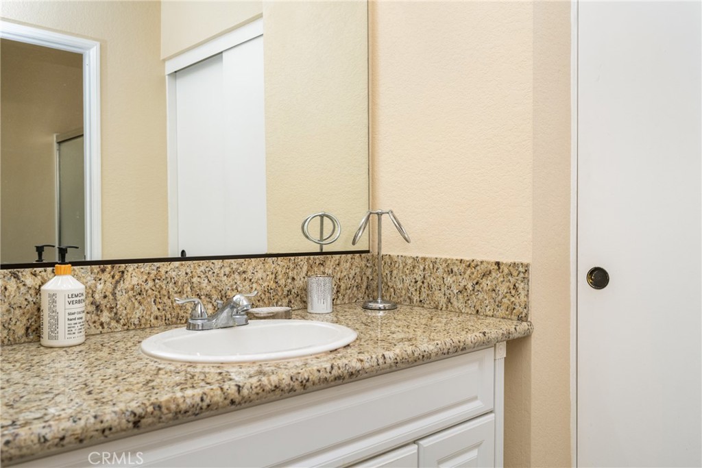 932 S Laurelwood Lane 4