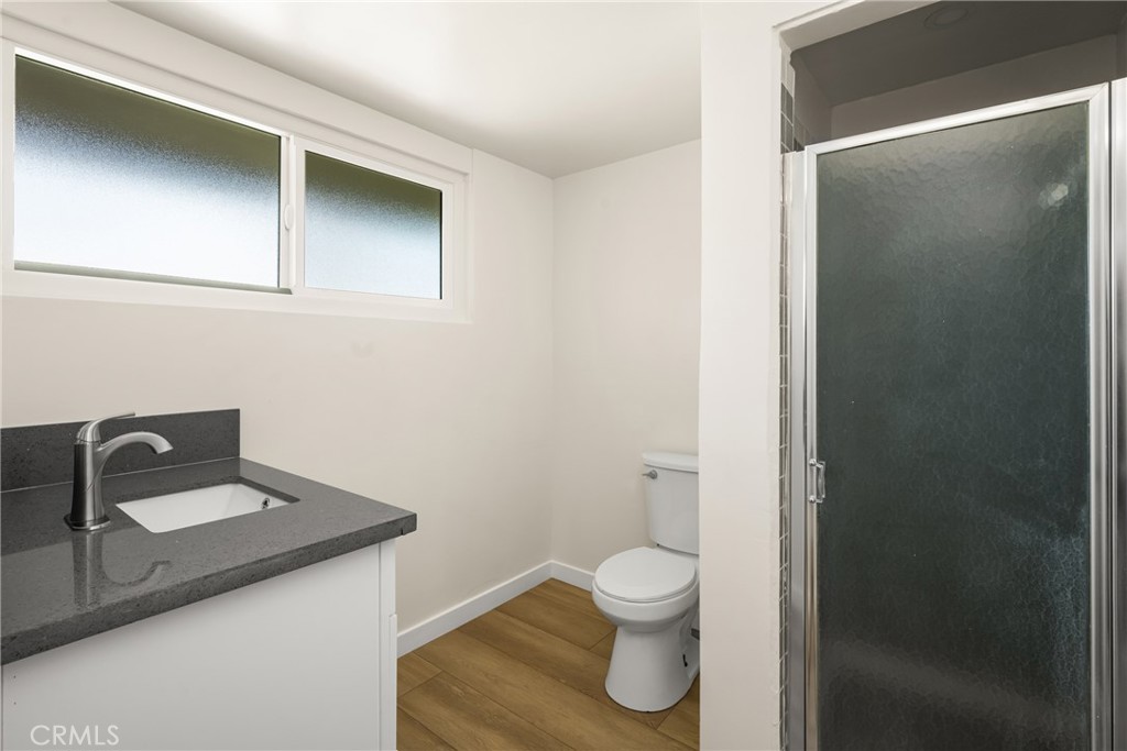 1419 W Dogwood Avenue