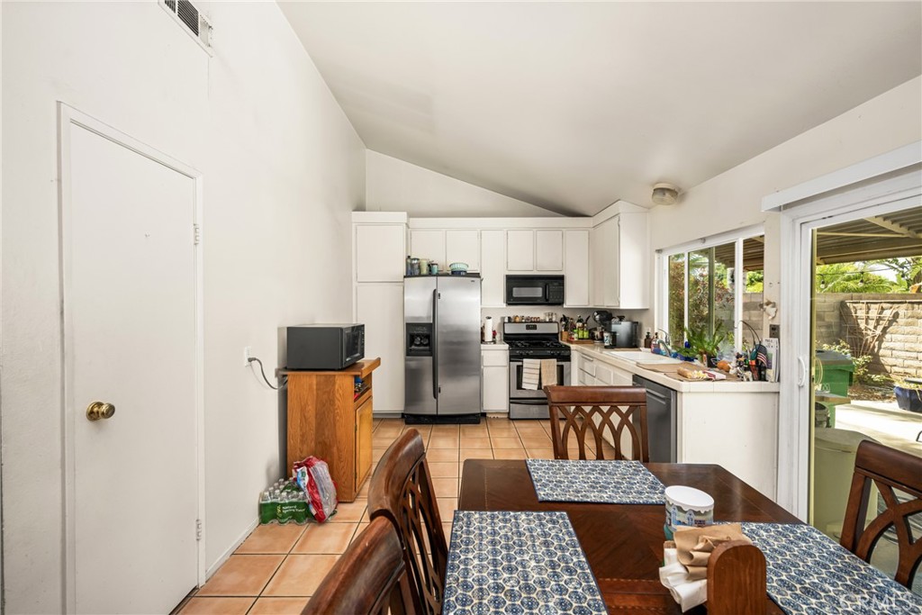 1112 1114 Napa Street