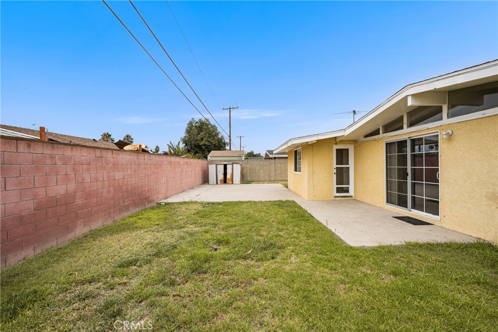 1414 W Frances Drive