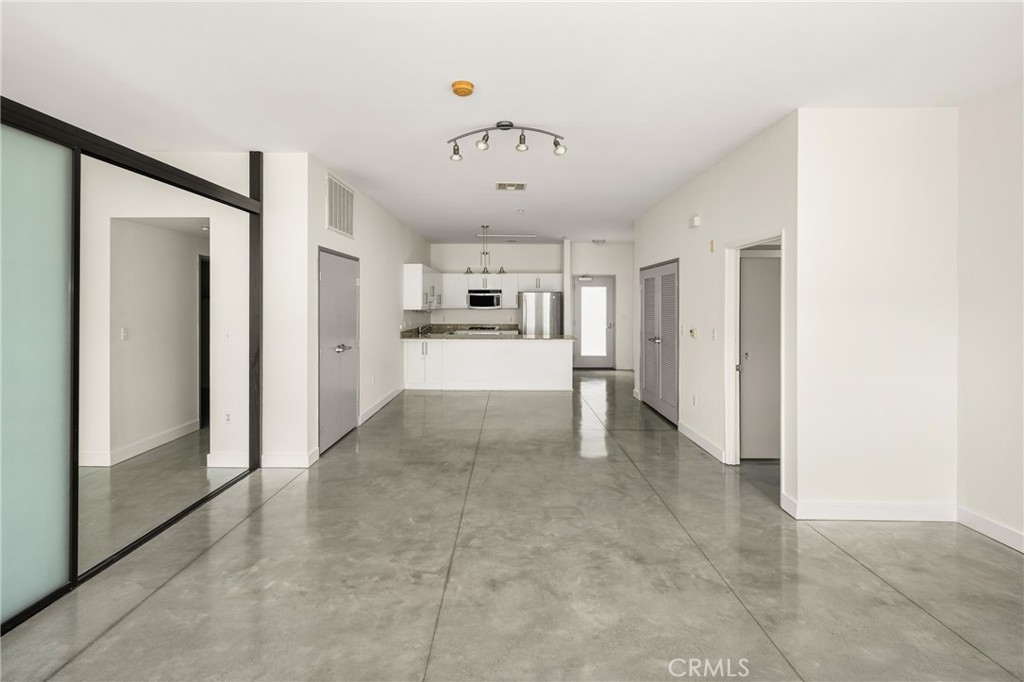 435 W Center Street Promenade 331