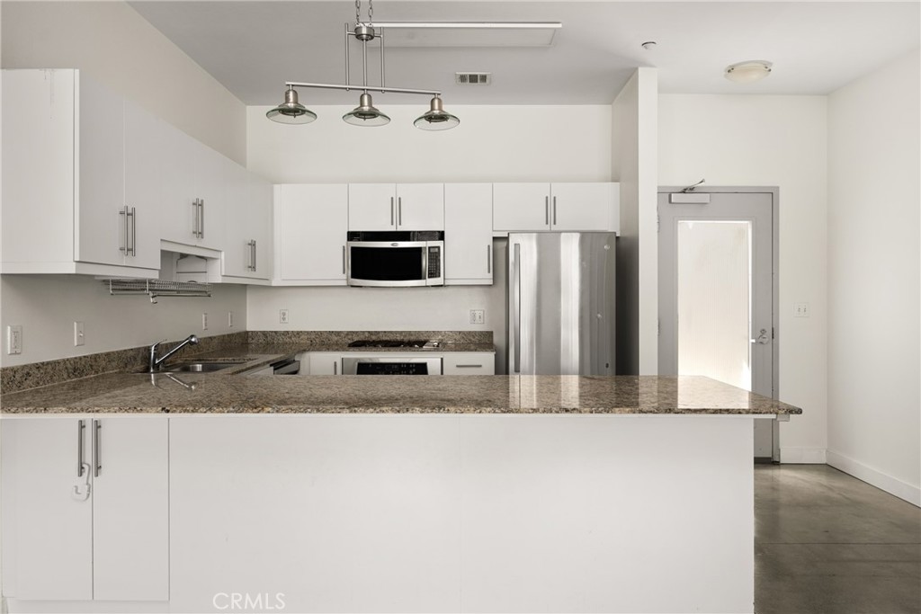 435 W Center Street Promenade 331