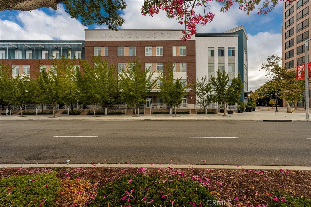 435 W Center Street Promenade 331