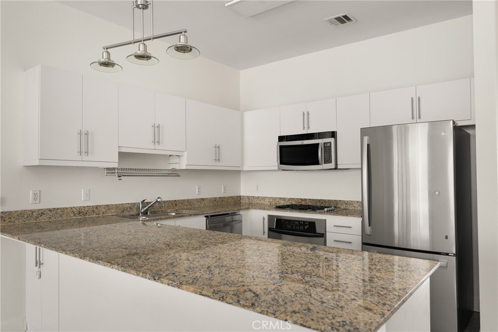 435 W Center Street Promenade 331